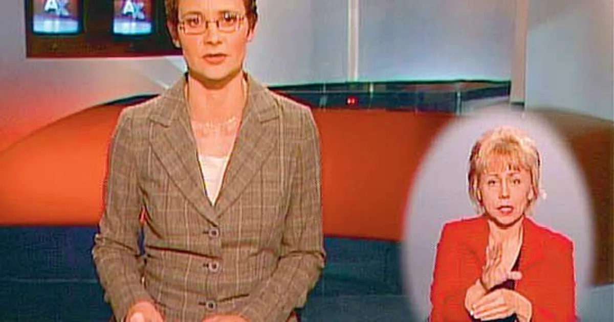 TIMO TARVE ⟩ Laulukaare alla või õmblusartelli?