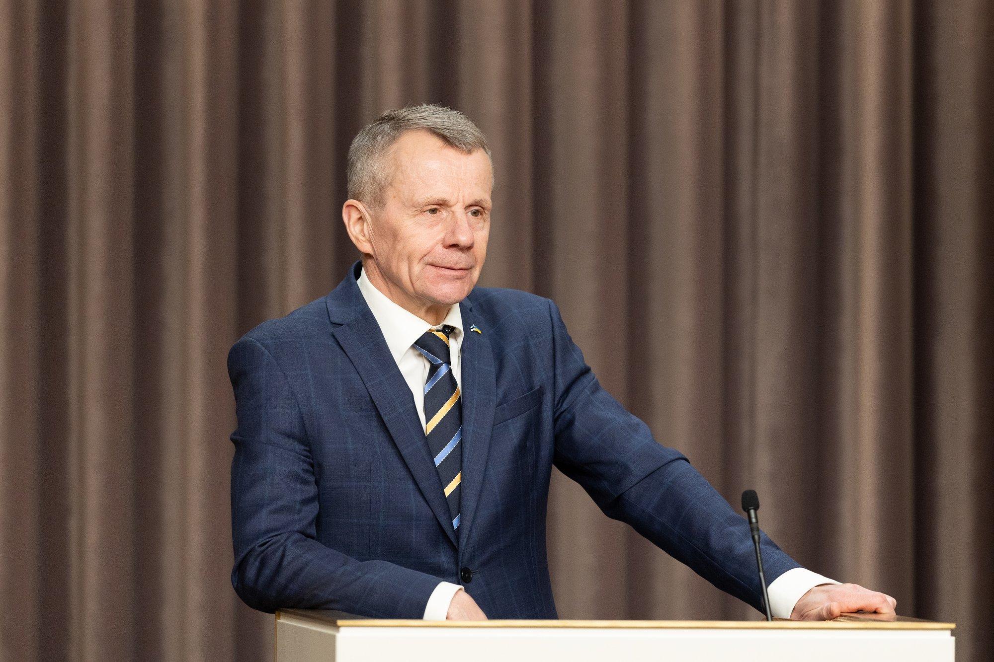 Rahandusminister Jürgen Ligi tegi taotluse NATO saladuse loa saamiseks