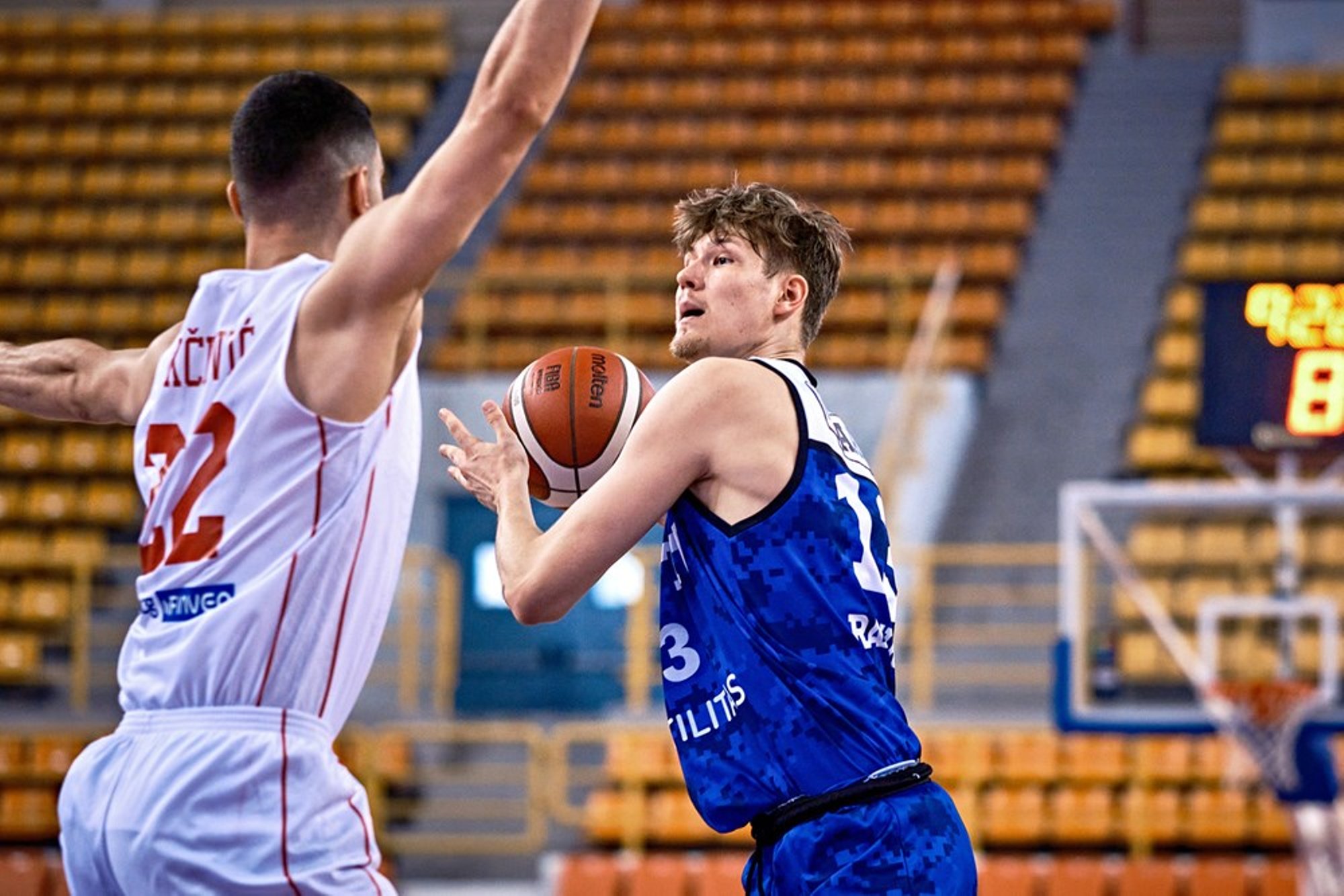 Veesaar alustas algviisikus, aga Arizona sai suure kaotuse