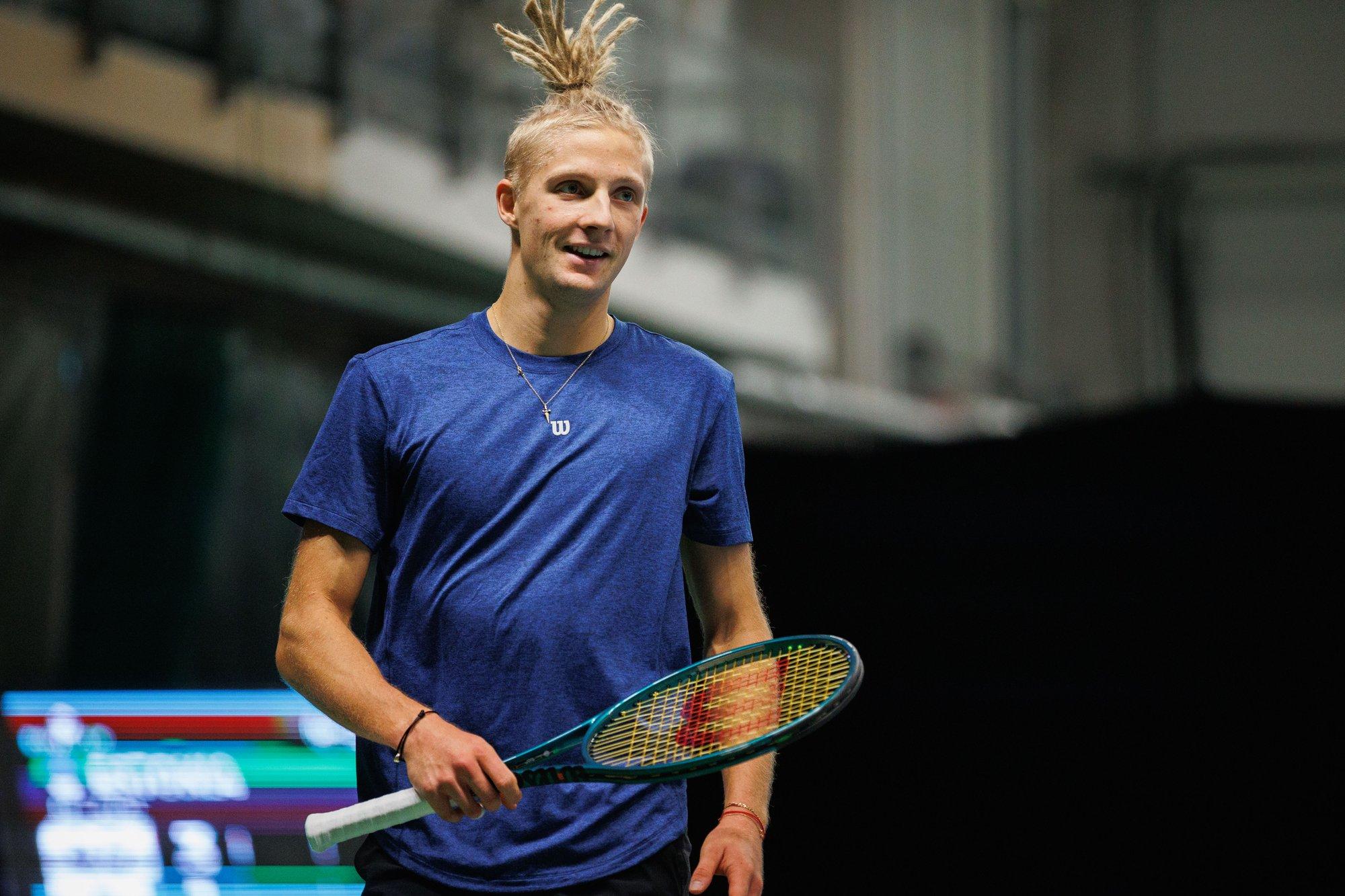 FOTOD JA TIPPHETKED | Kihvtis tenniseatmosfääris peetud Davis Cupi matši Eesti - Mehhiko avapäev jäi 1:1 viiki