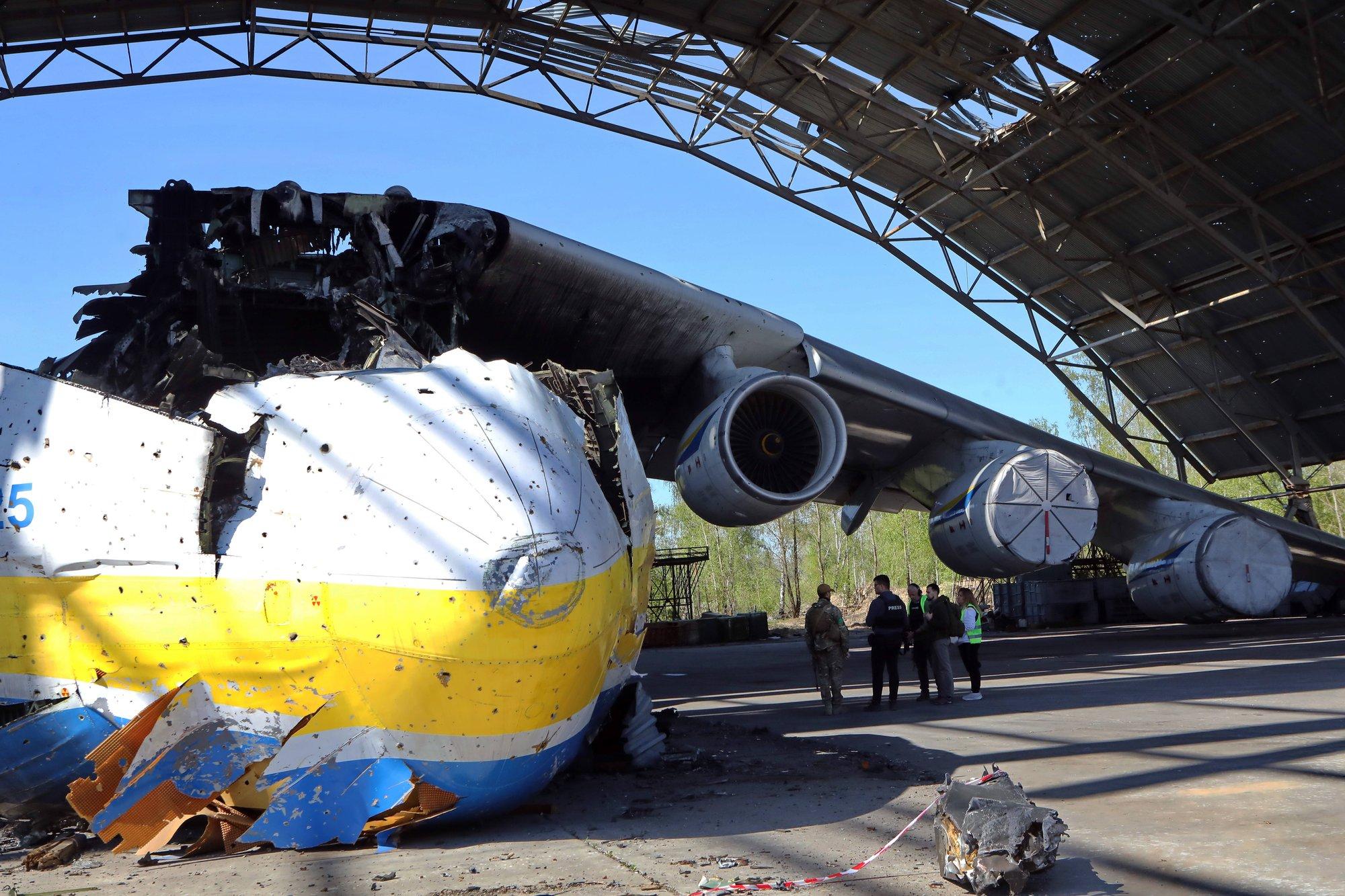 SÕJARAPORT | Jaanika Merilo: relvarahu ootel. Lennukompaniid teevad juba plaane õhuühenduste taastamiseks