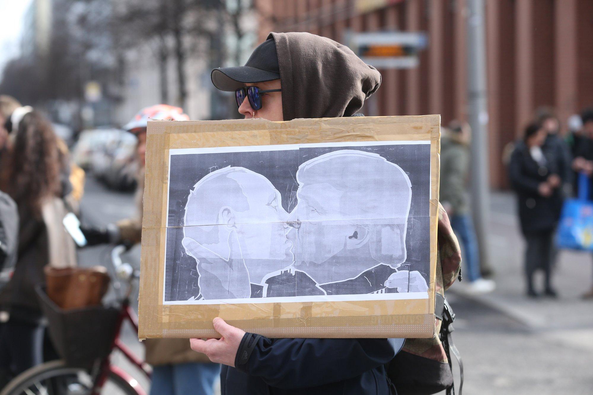 SÕJARAPORT | Teet Kalmus: Trumpil ja tema meeskonnal on veel tugev peapööritus võimule saamisest. Trumpil pole Putinile midagi pakkuda