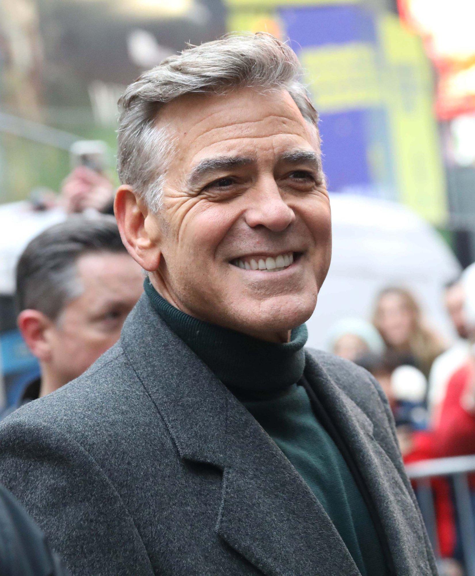 VÕRDLE | Keskeakriis? George Clooney otsustas välimust silmnähtavalt tuunida