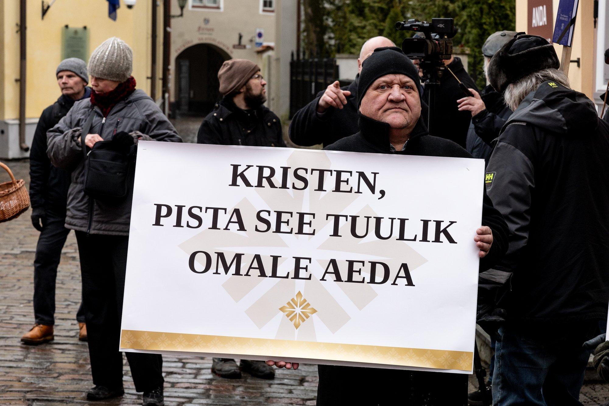 USKUMATU | Ligi 14 000 allkirja tuulikute vastu ja ... vaid 13 poolt