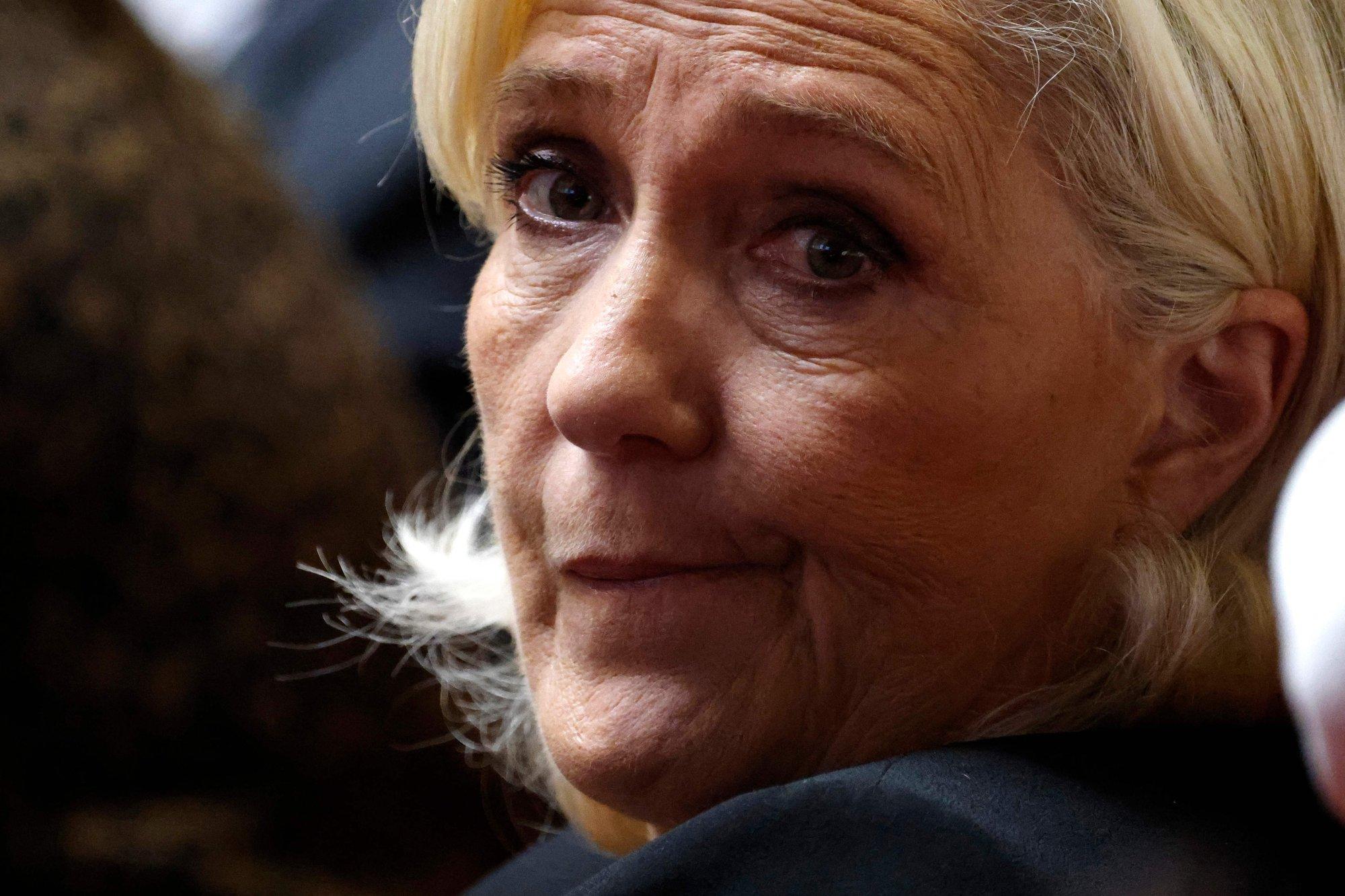 ÜLEVAADE | Trump tekitas populistide seas uue lõhe. Marine Le Pen: USA andis Euroopale kõrvakiilu