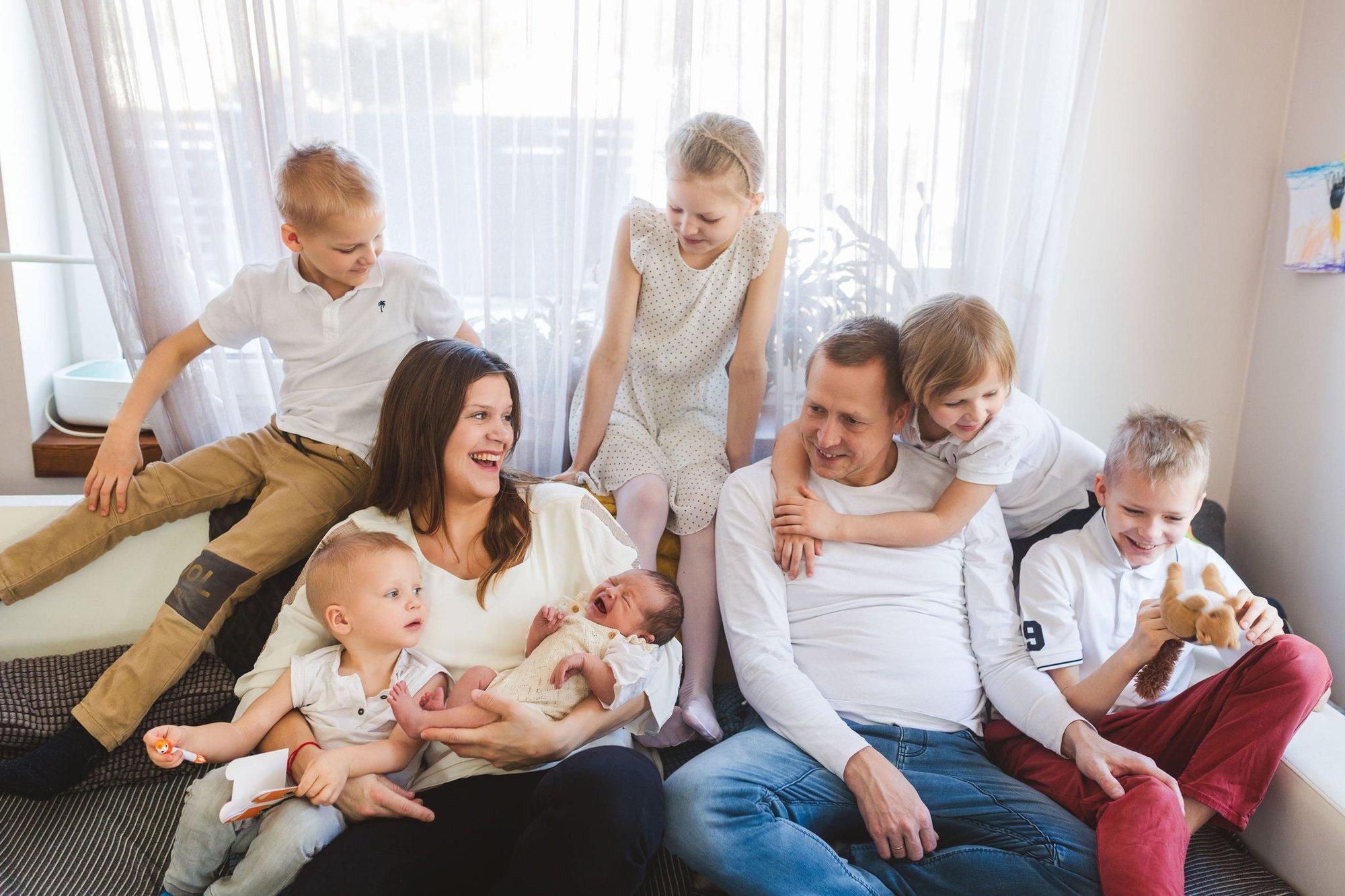 Elini blogi | Ka kuue lapsega saab kõik tehtud ja keegi ei jää tähelepanuta. Tuleb vaid osata end jagada