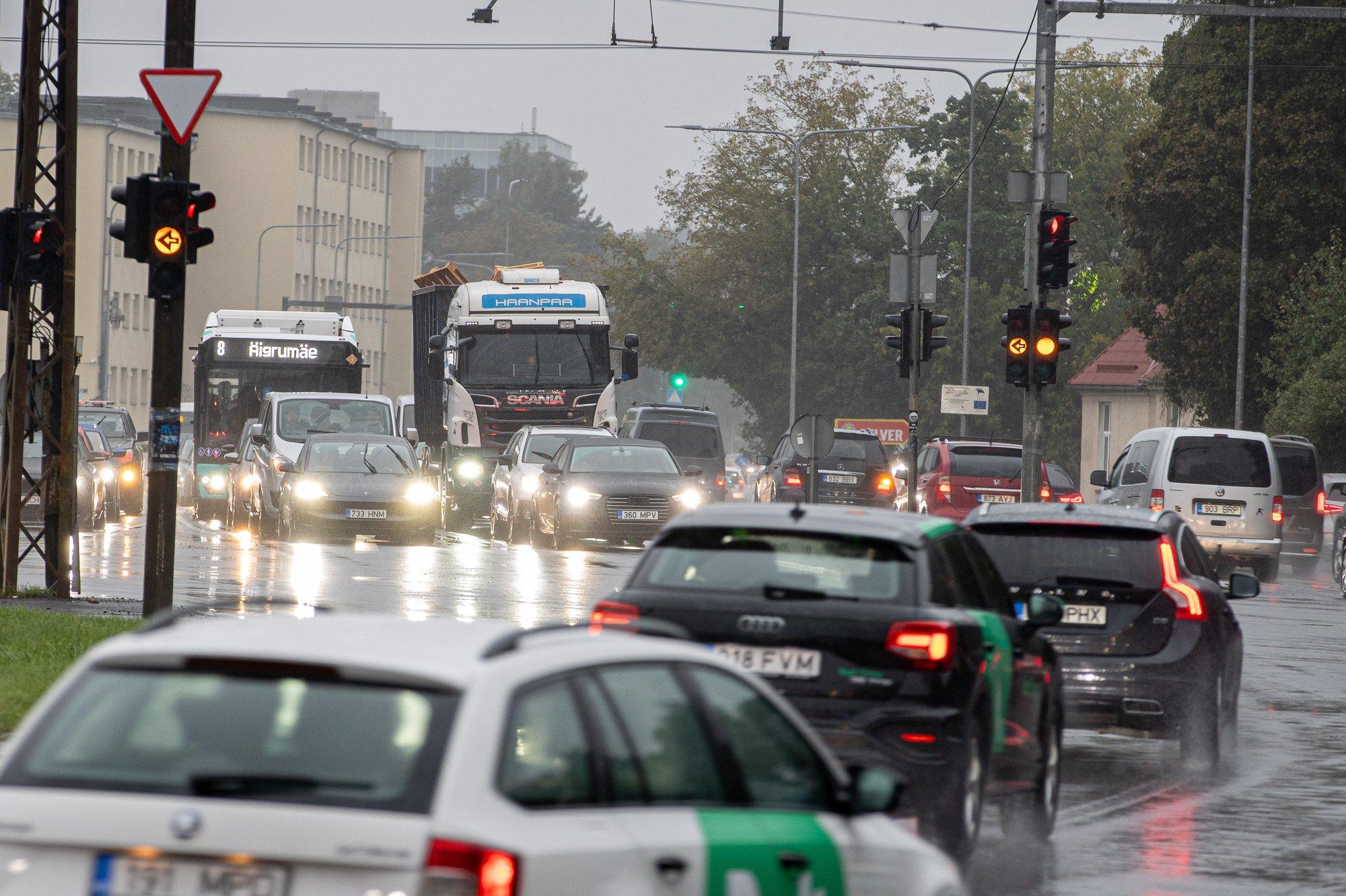 Veebruaris kallines elu Eestis 1,4%. Suurimad mõjutajad olid automaks ja elekter