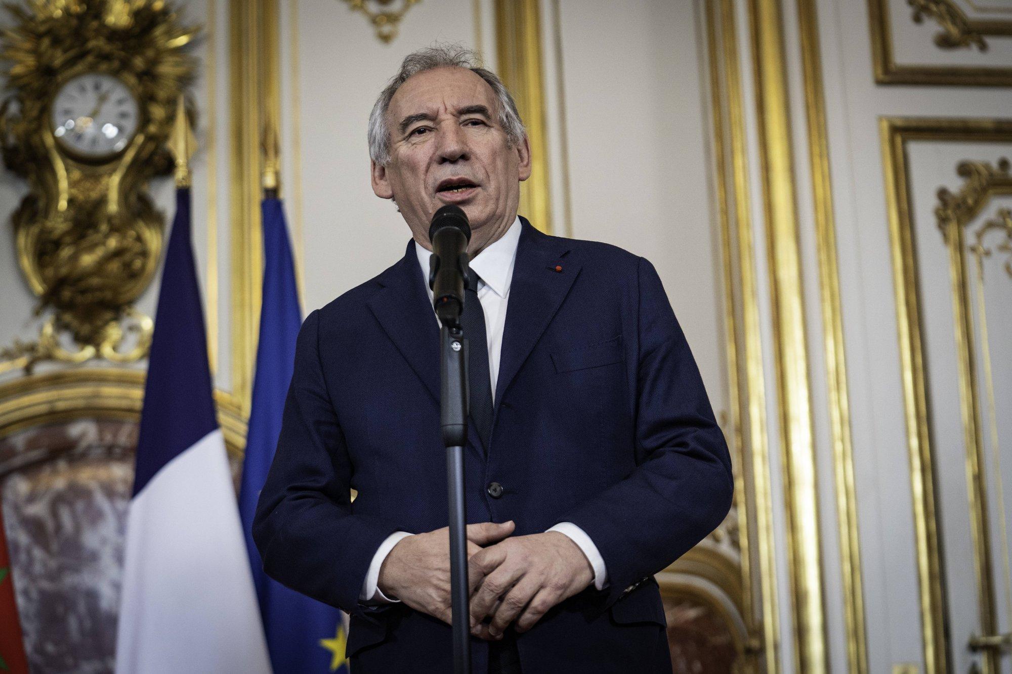 Prantsuse peaminister kritiseeris USA otsust peatada abi Ukrainale, nimetades pausi talumatuks