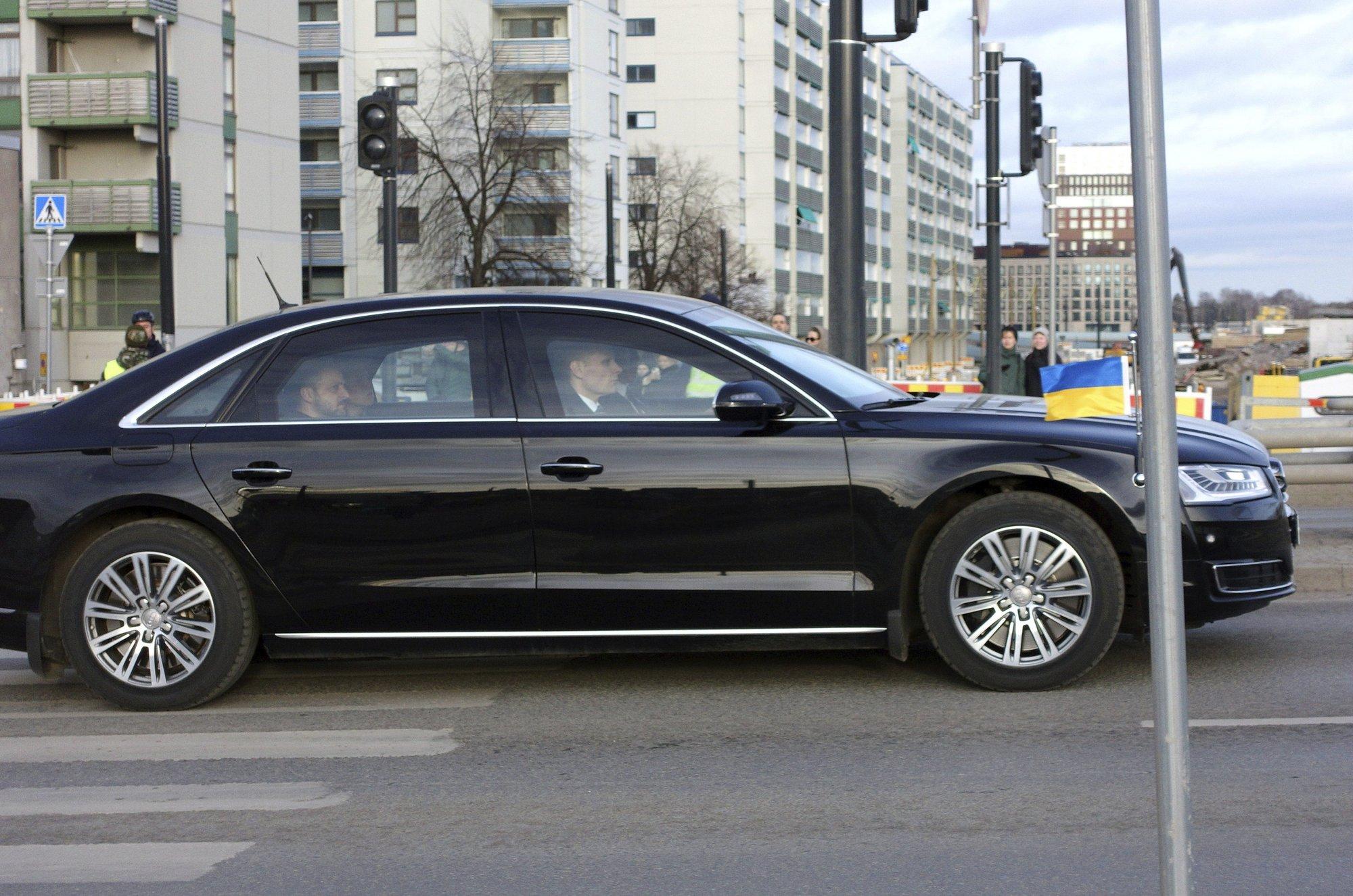 Zelenskõi delegatsiooni auto sai Helsingis parkimistrahvi