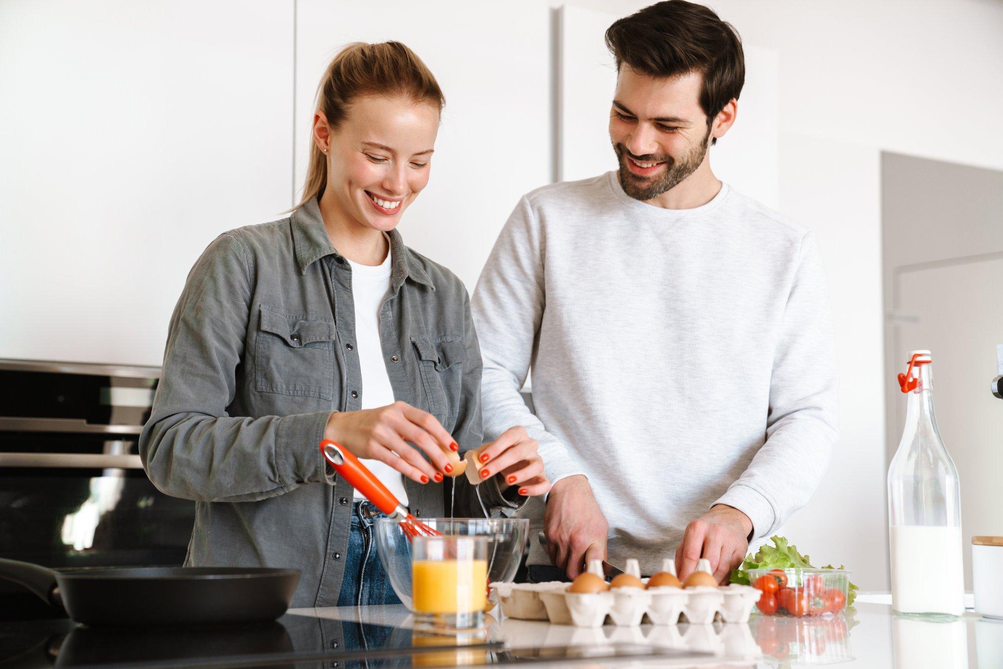 Meestele ja naistele sobivad erinevad hommikusöögid. Kuidas süüa nii, et langetada kaalu ja tõsta energiataset?
