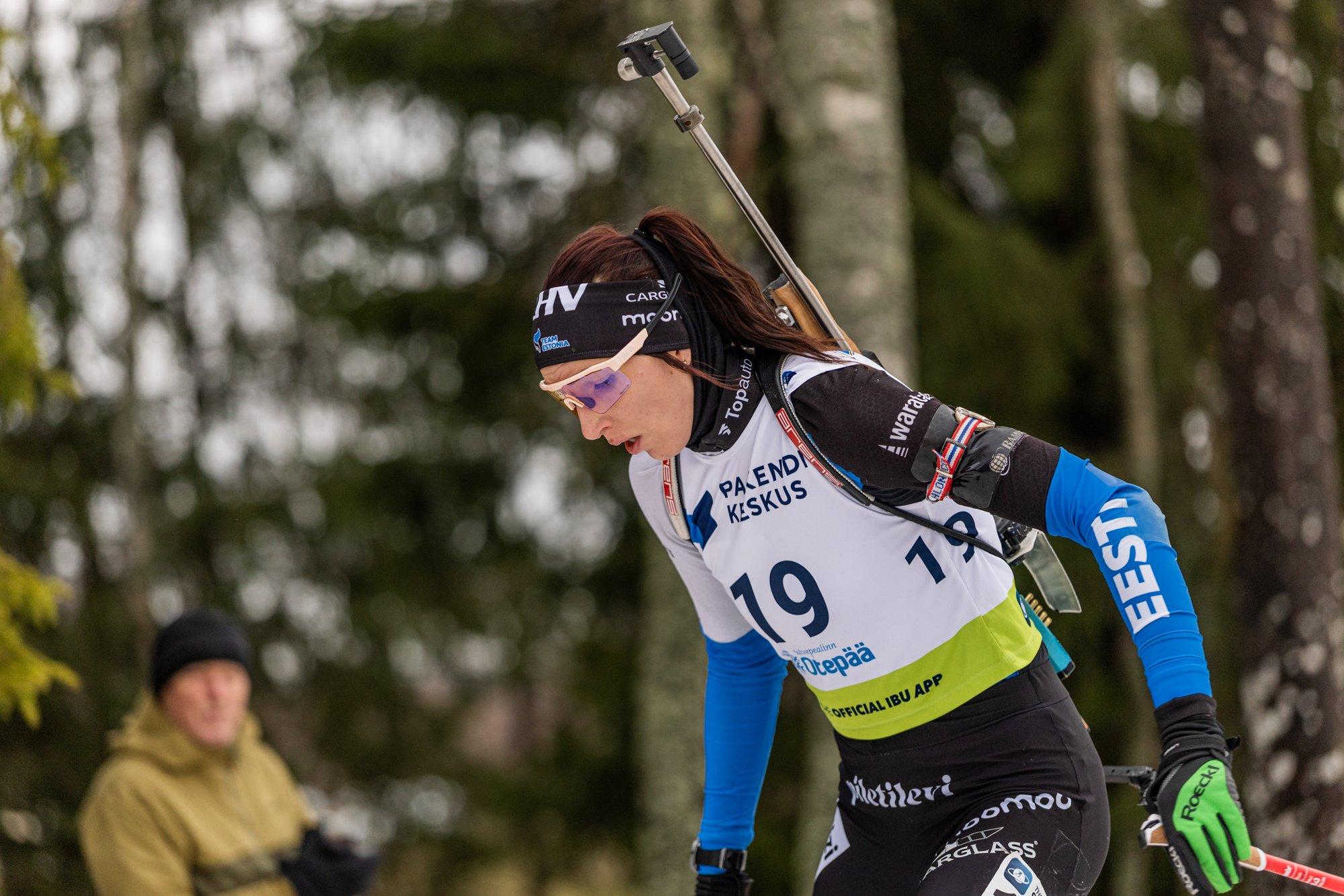FOTOD | Tuuli Tomingas loovutas IBU Cupil jälitussõiduga neli kohta, teised eestlannad finišisse ei jõudnud