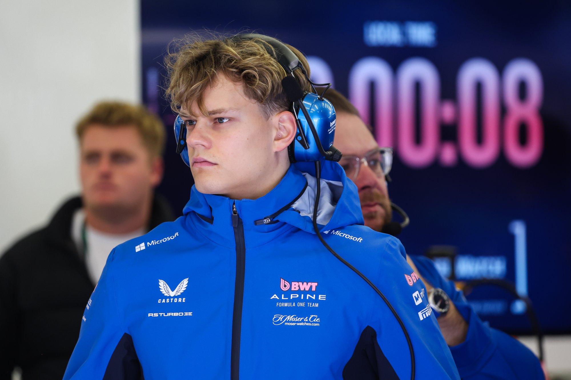 Paul Aron testis Bahreinis Alpine`i F1 tiimi vormelit