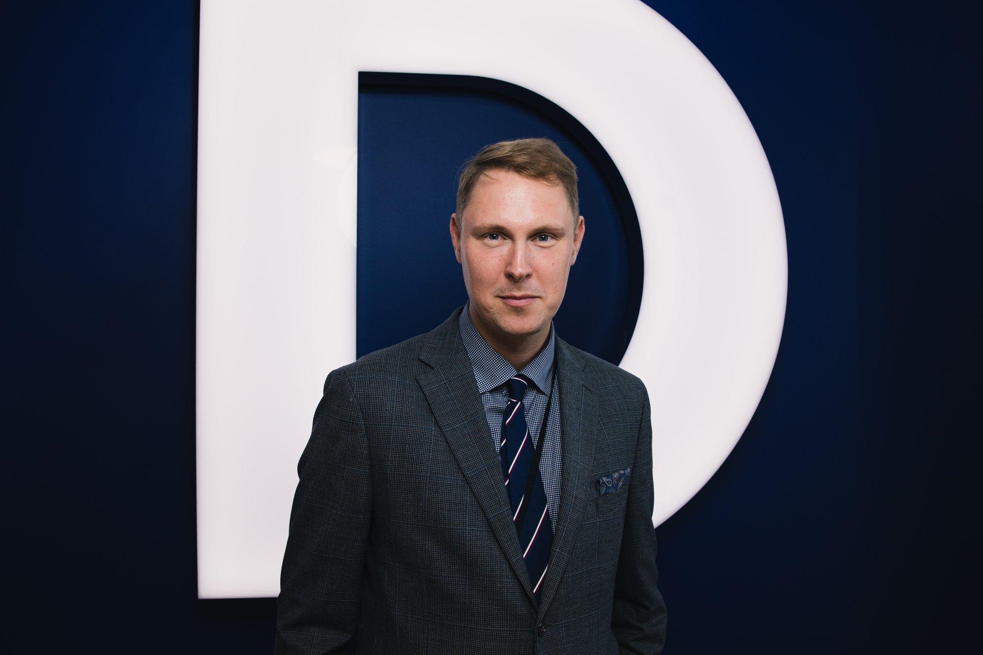 Raimond Kaljulaid: näib, et Venemaa on suutnud vähemalt mingile osale oma narratiivist leida ovaalkabinetis toetust