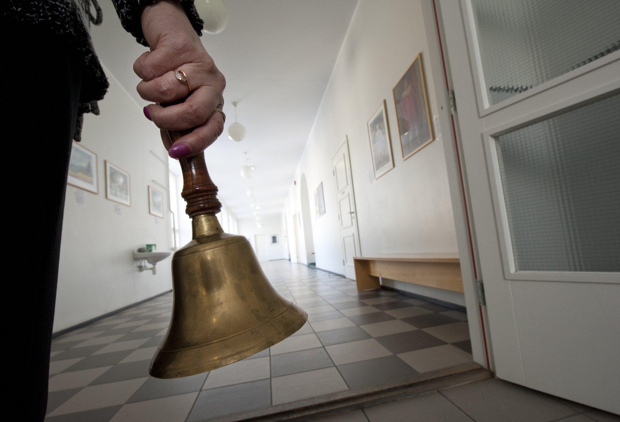 Õpikukirjastaja: riik maksku õpilaste „ülekulu“ kinni või lubagu lapsevanematel seda teha