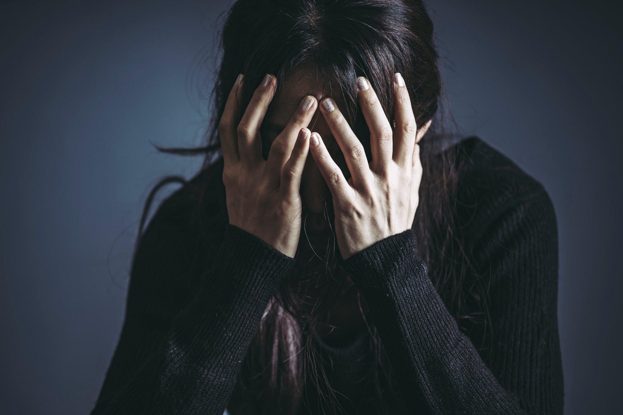 „Endine õpetaja lasi lahti kuulujutu, et lõin talle külge ja rikkusin ta elu. Ta kirjutas seda ka mu kihlatule...“ Ühe eestlanna kogemus kiusava õppejõuga