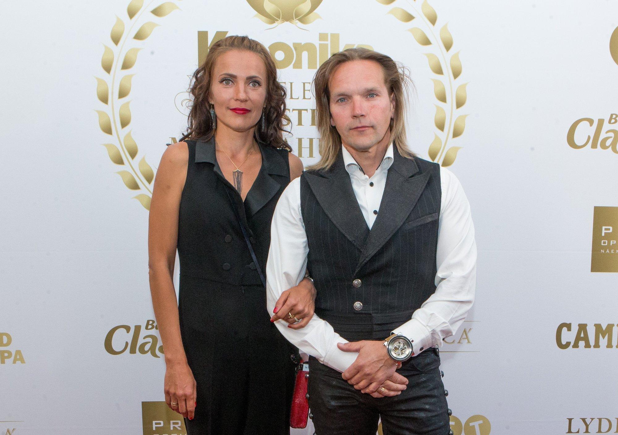 KLÕPS | „Ajaarvamine on ammu sassi läinud!“ Jaagup Kreem jõuab abikaasaga peagi pikalt reisilt kodumaale