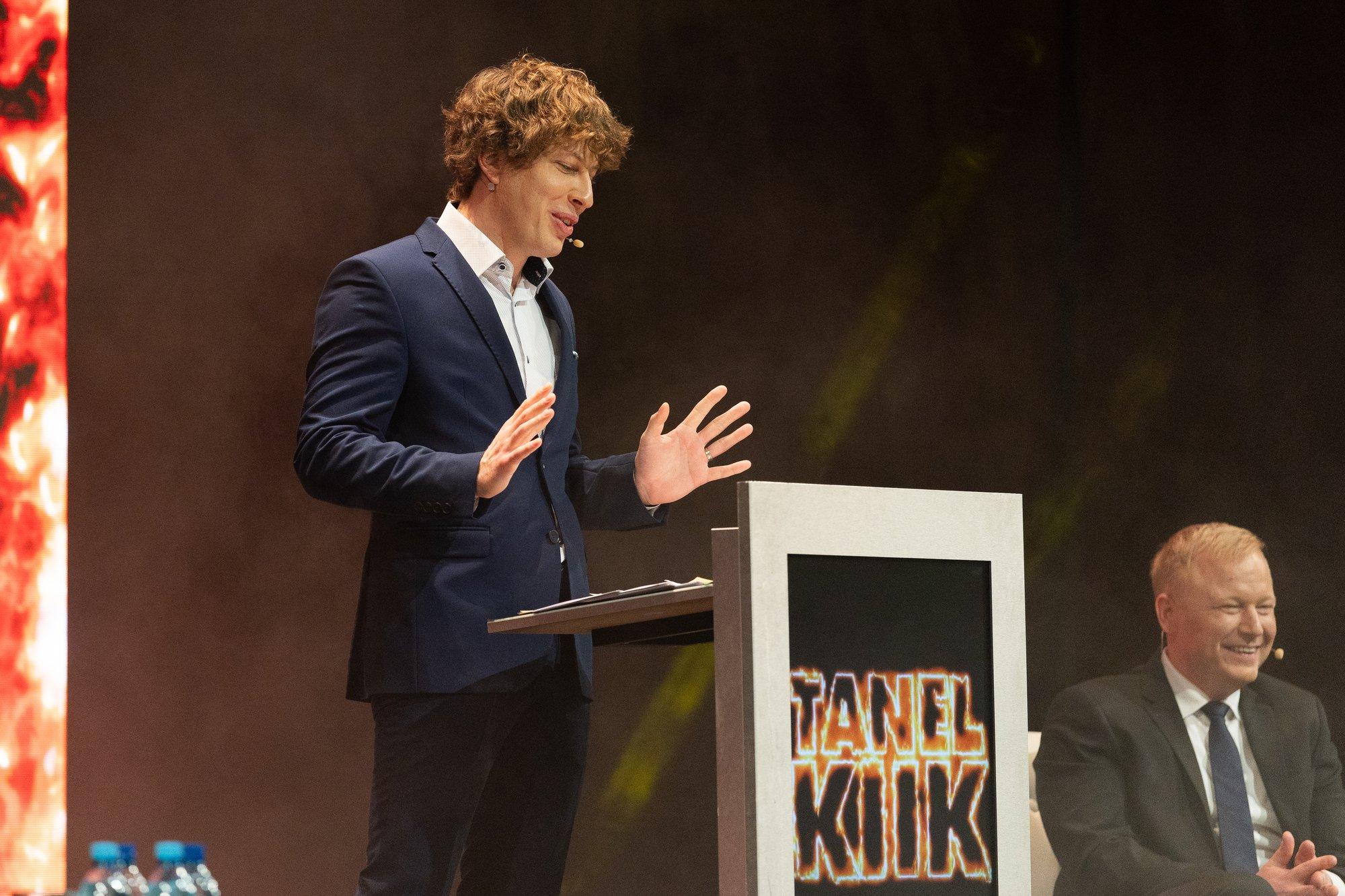 FOOKUS | Sots Tanel Kiik: võtke see koalitsioonileppe kavand tagasi ja alustage uuesti. Isegi ChatGPT suudaks paremini!