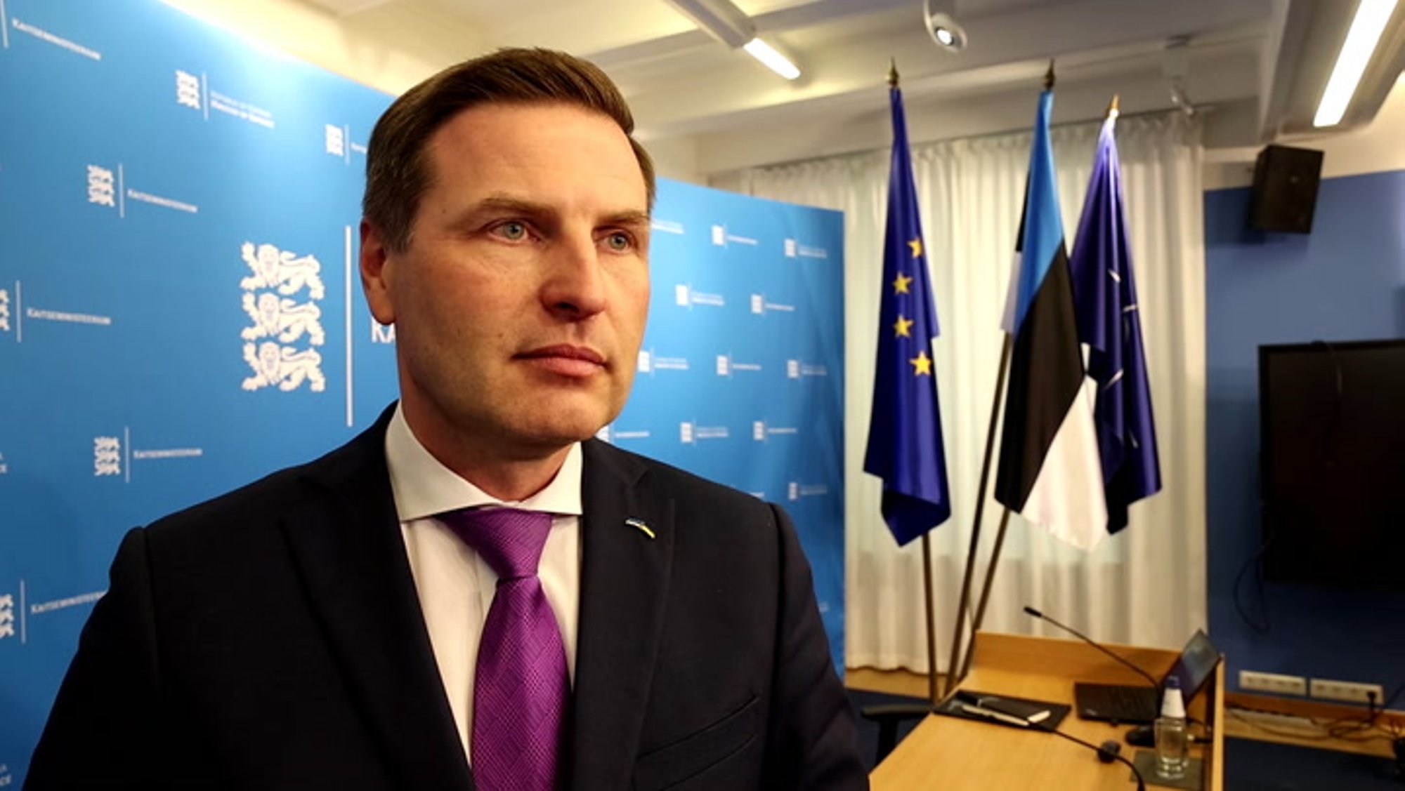 VIDEOD ja FOTOD | Kaitseminister Hanno Pevkur: mina ei tööta selle nimel, kas mul homme portfell on või mitte