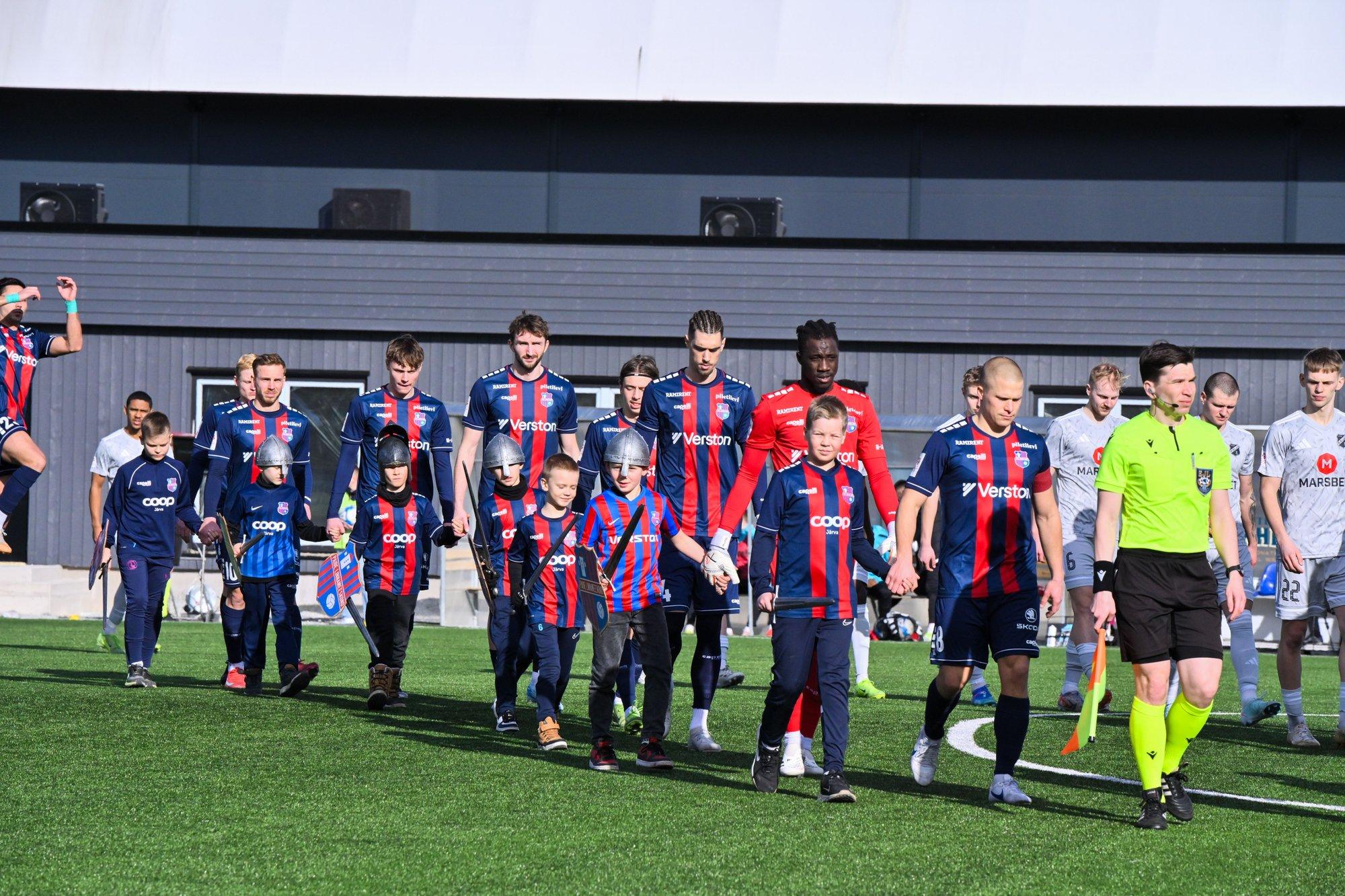 Paide kaotas võõrsil Transile. „Tingimused on piinlikud. Ma ei ole treener sellise liiga jaoks.“