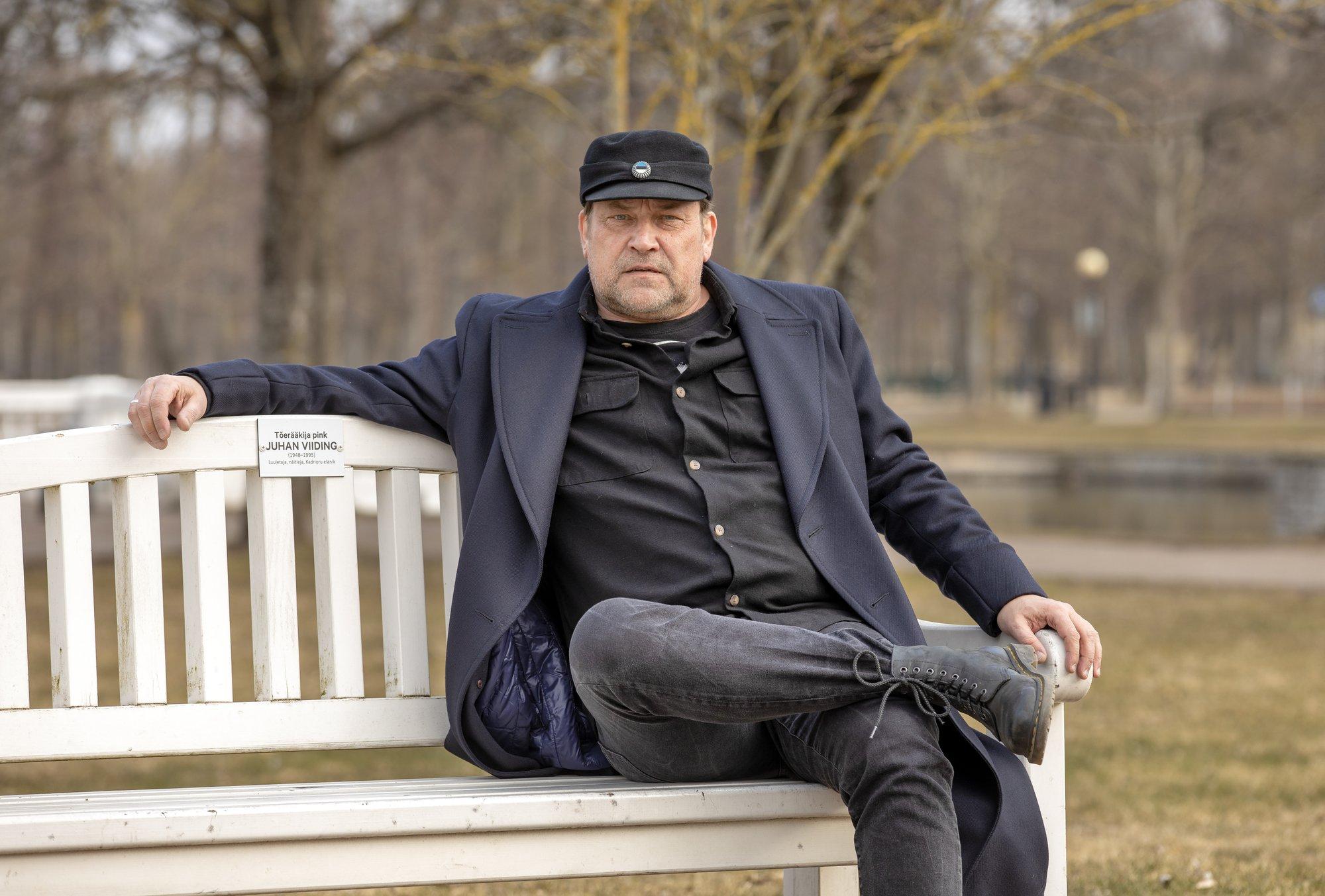 Üllar Saaremäe: on lahe, kui rebid laval kaladel hammastega päid otsast ja viskad saltosid. Aga...