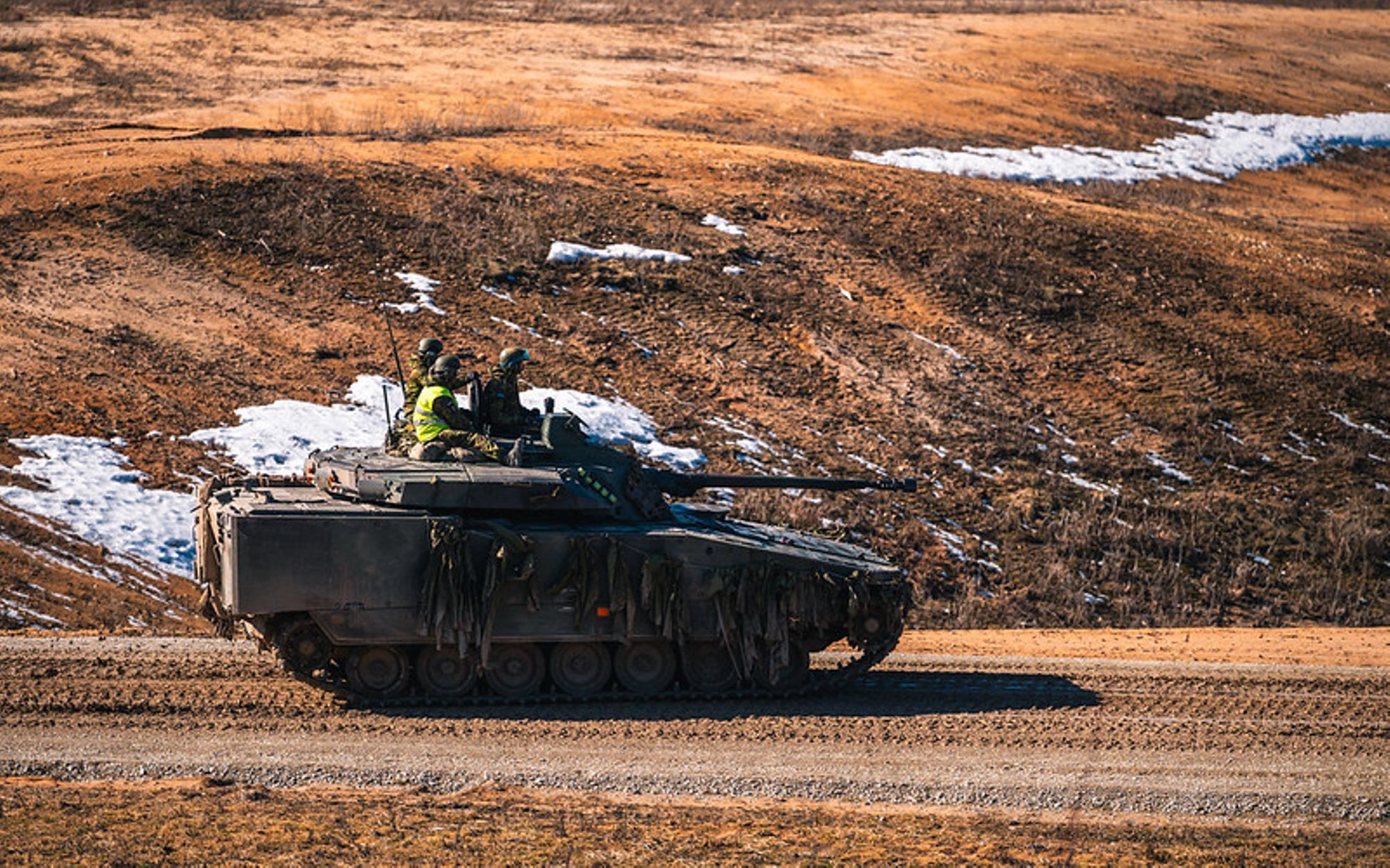 FOTOD | Eesti sai esimese soomusmanöövri laskevälja
