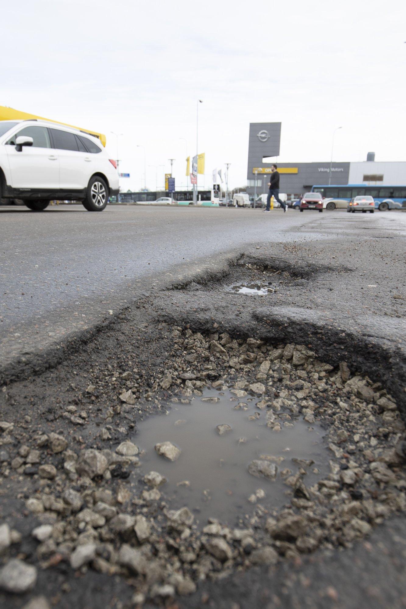 KINDLUSTUSEKSPERT SELGITAB | Jälle löökaugud! Kas liikluskindlustus hüvitab tekkinud kahjud?