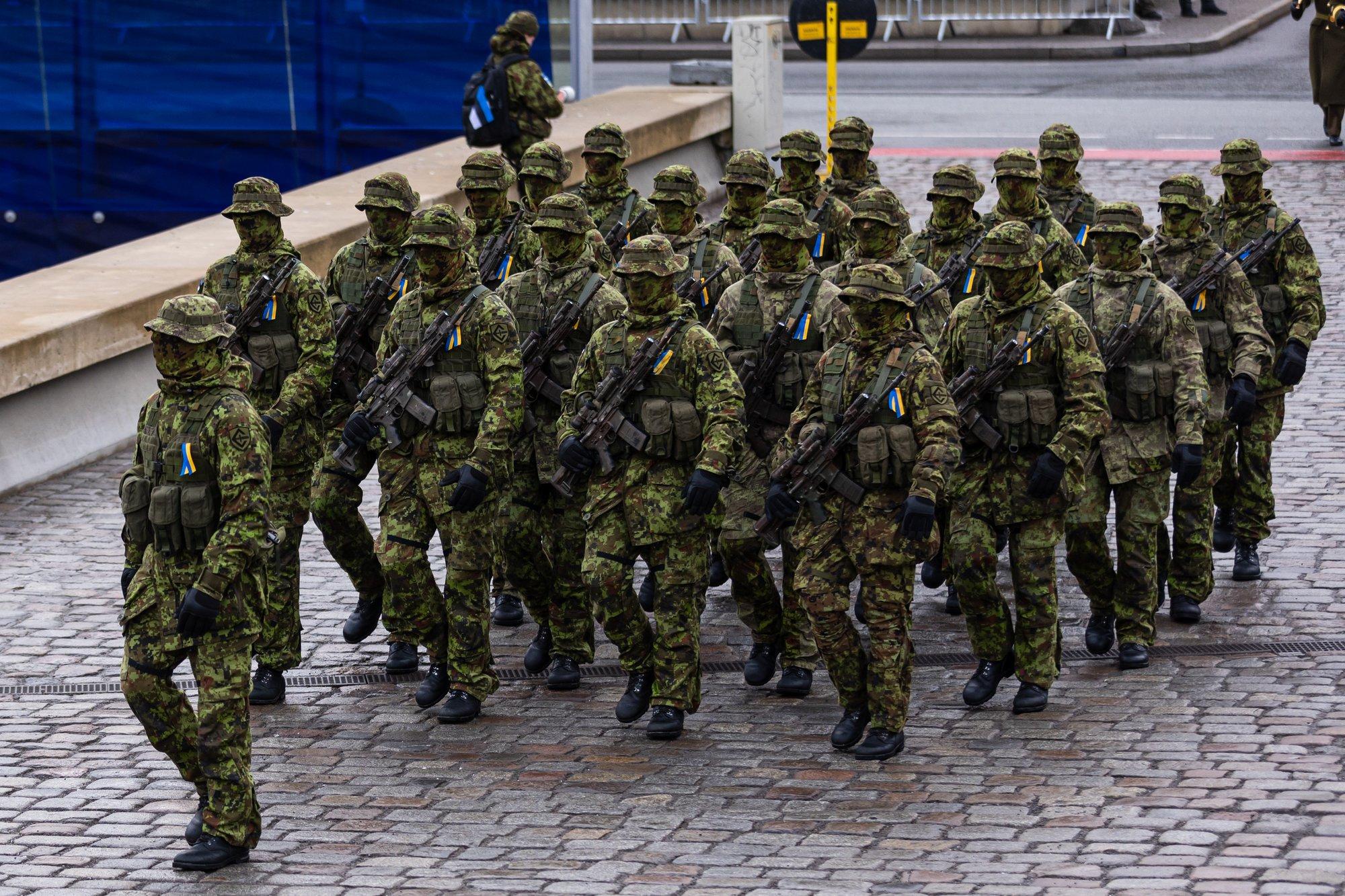 Mart Raamat: maksaks ehk lisaraha meie iseseisvuse eest seisvatele kaitseväelastele, mitte plejaadile ringmajandusekspertidele