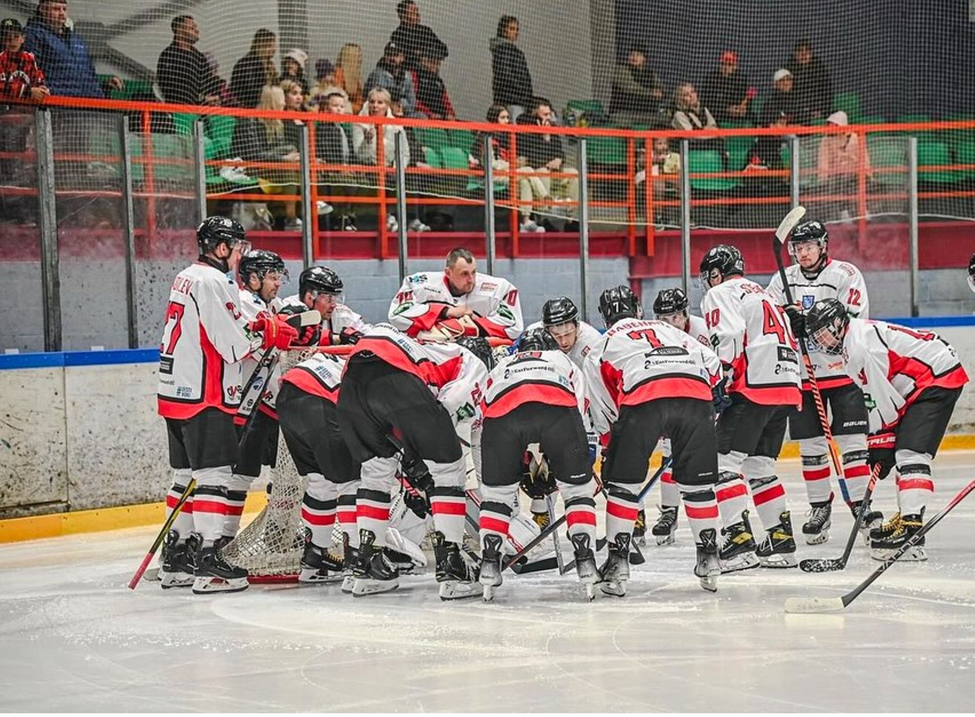 Narva meeskond valas hokifinaalile testima tulnud dopingukütid venekeelsete roppustega üle