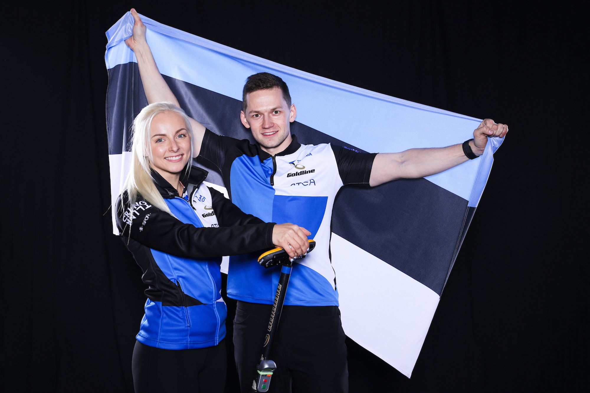 DELFI KANADAS | Kurlingupaar Kaldvee - Lill alustas MM-i kohati rabeda, aga siiski kindla võiduga