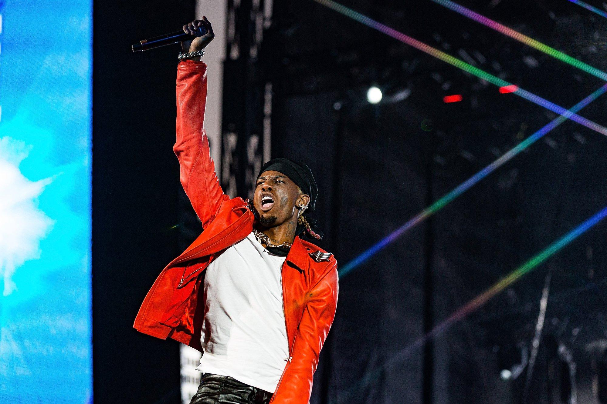 See plaat vallutas üle poole Eesti Spotify edetabelikohtadest. Inisev ja  kädisev ebajumal Playboi Carti on tagasi