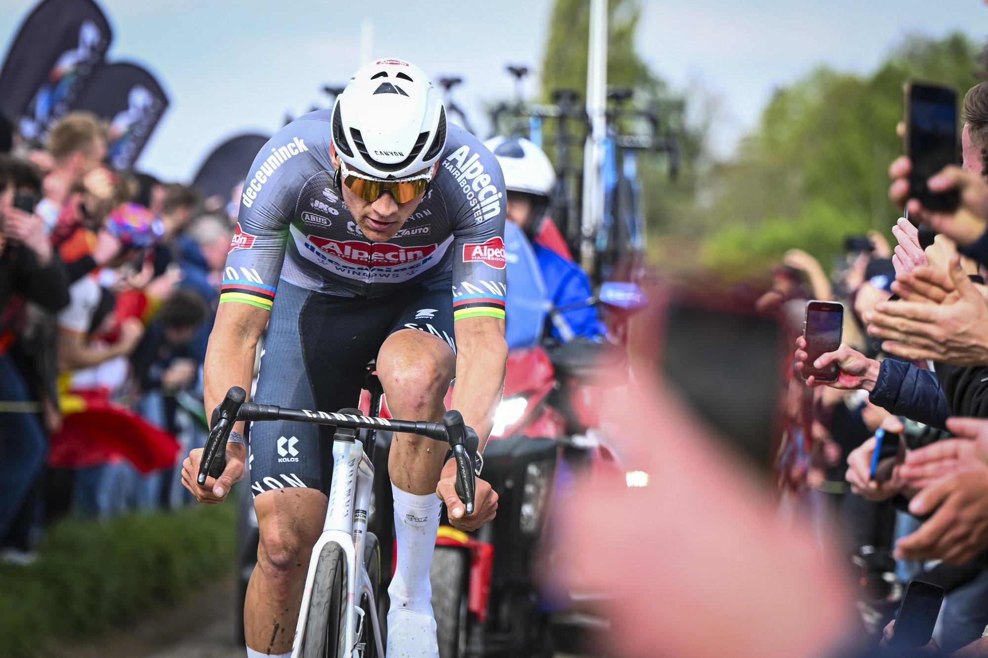 Rattaäss van der Poel: inimesed sülitavad ja loobivad mind pudelitega. See on sisuliselt tapmiskatse!