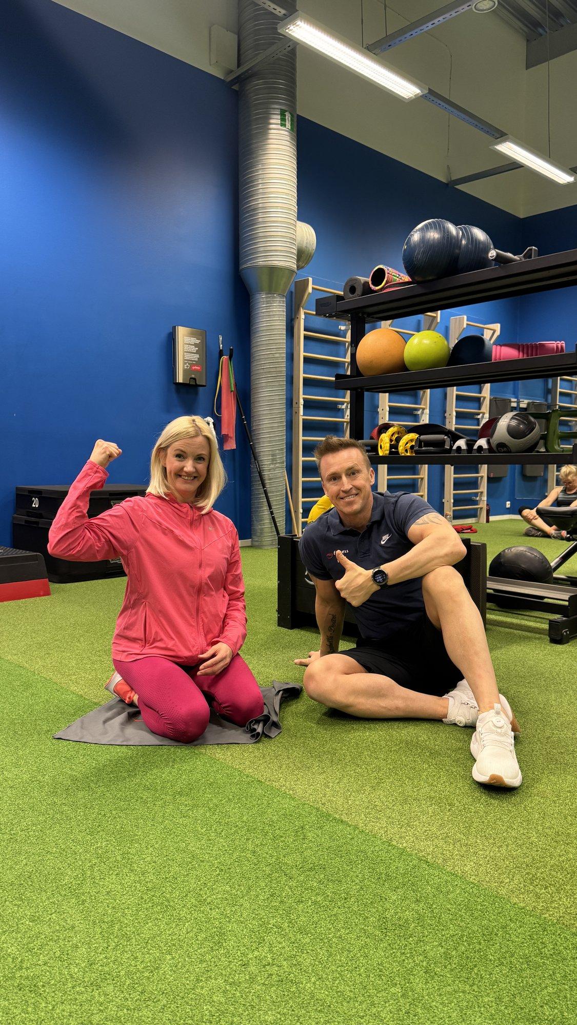 „Arvan, et see väike patt on okei, kuigi väheke siiski tunnen end süüdi!“ Usinalt treeniv Evelin Samuel-Randvere pihib oma toidupatud