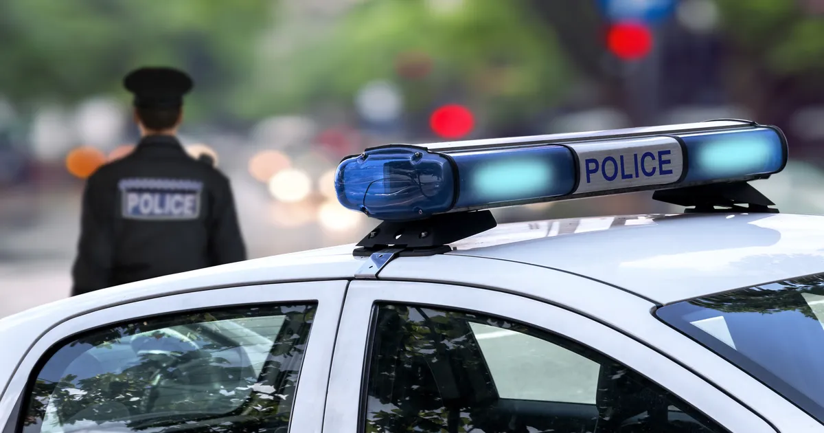 New Yorgis said noarünnakus haavata naine ja kolm last