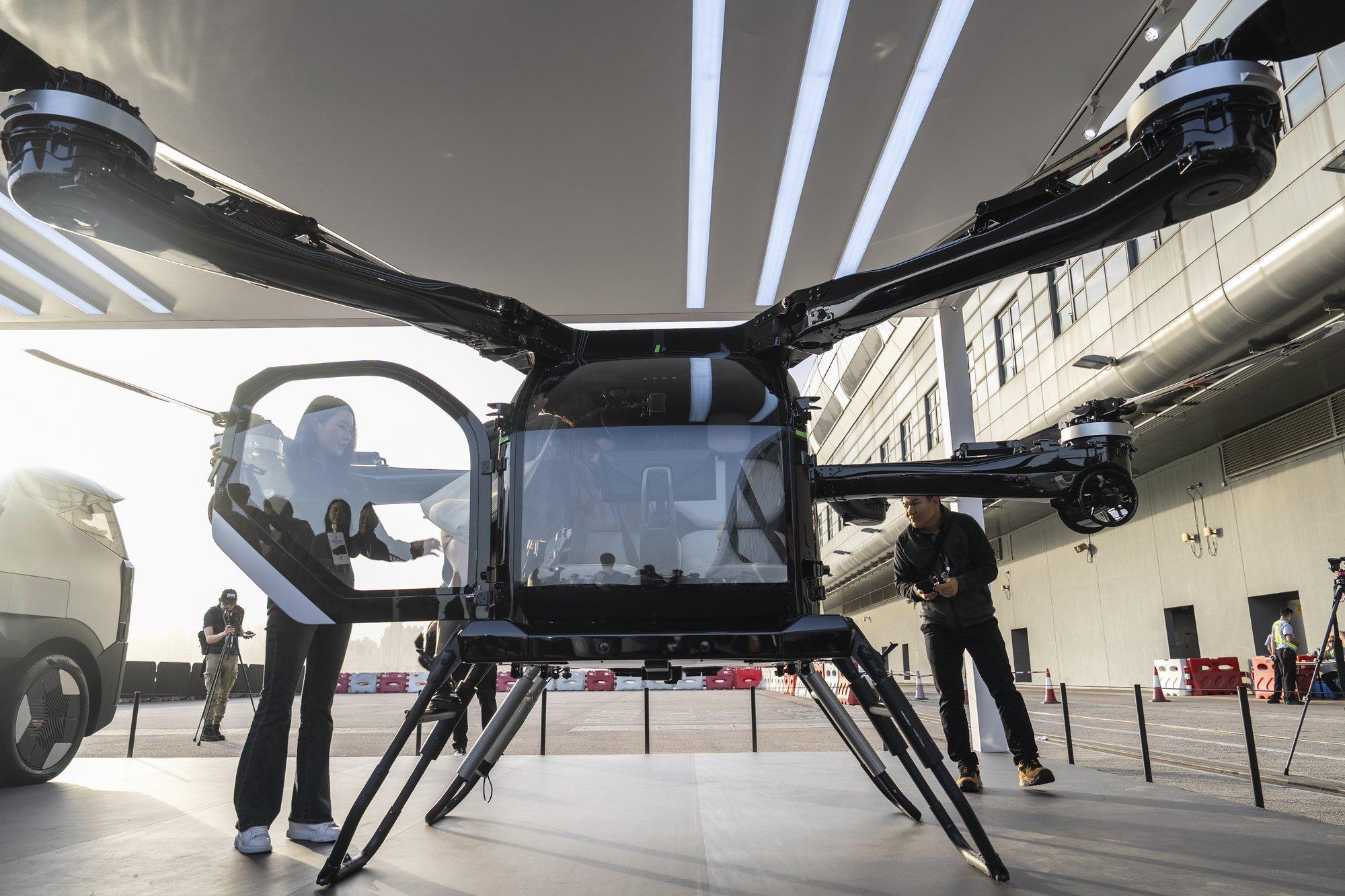 VIDEO | Lendav auto pole enam ulme. Tehnoloogia on valmis, turg veel valmistub