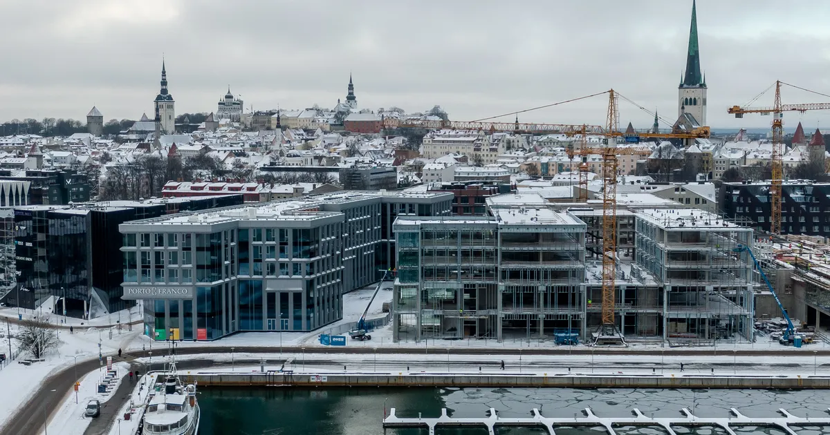 Liivi Varul ⟩ Suur osa Tallinna linnasüdamest asub aarete peal