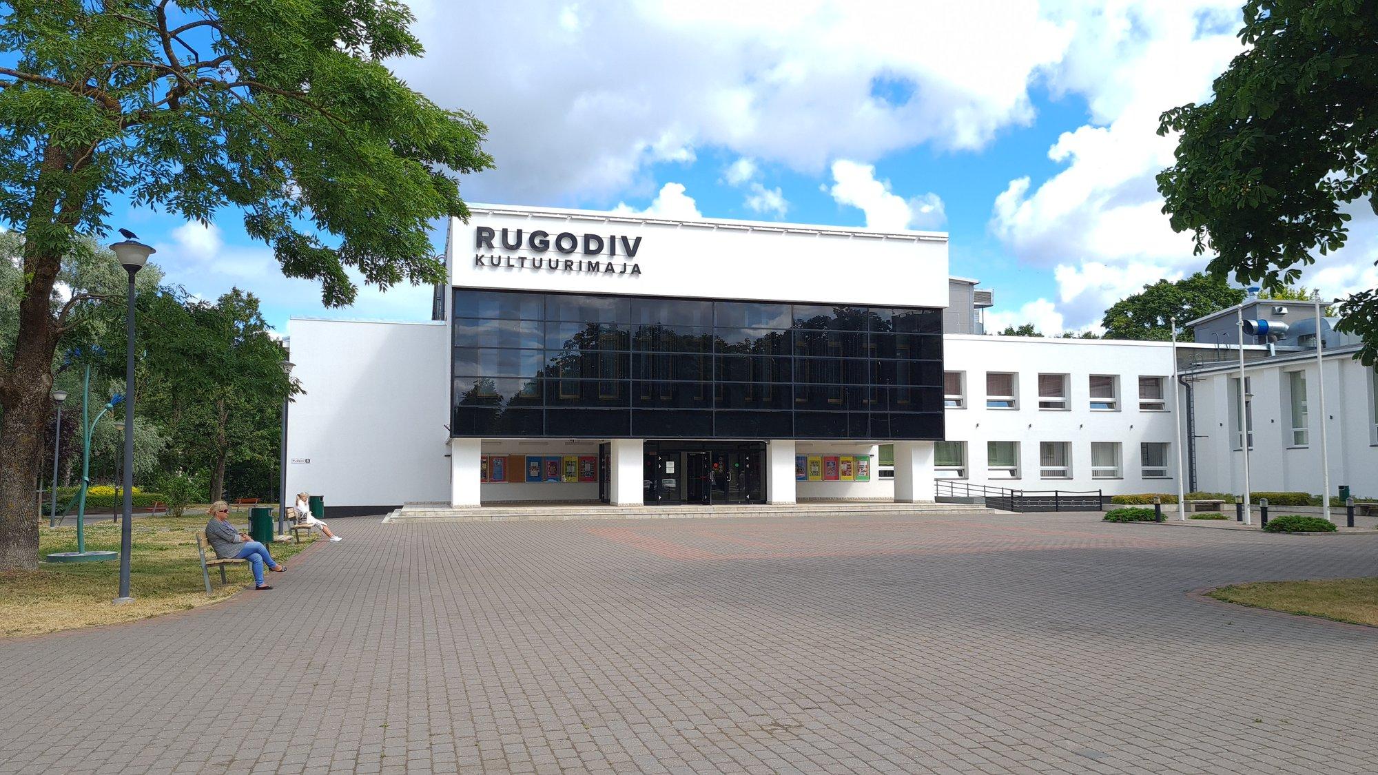 Narva lapsed saadeti okupeeritud sõjapiirkonda propagandalaagrisse