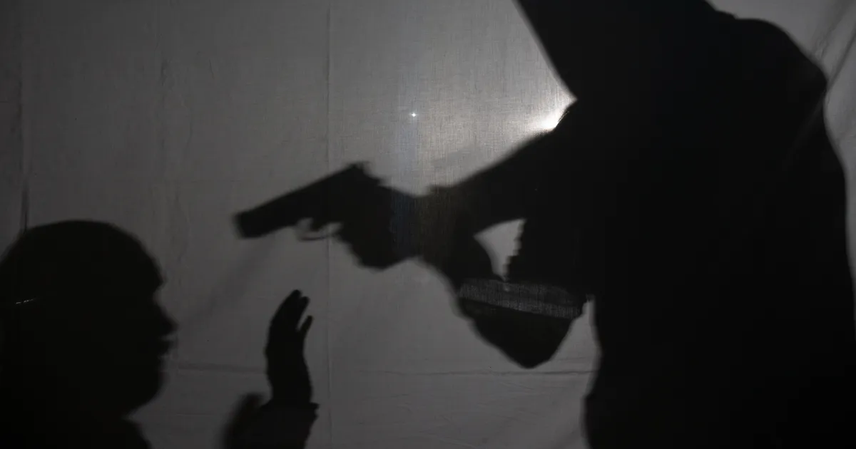 HIRMUÄRATAV VIDEO ⟩ Ameerikas röövisid 3 meest koduukse ees kohtingult tulnud vanapaari paljaks: see on see Donald Trumpi võimul olemine!