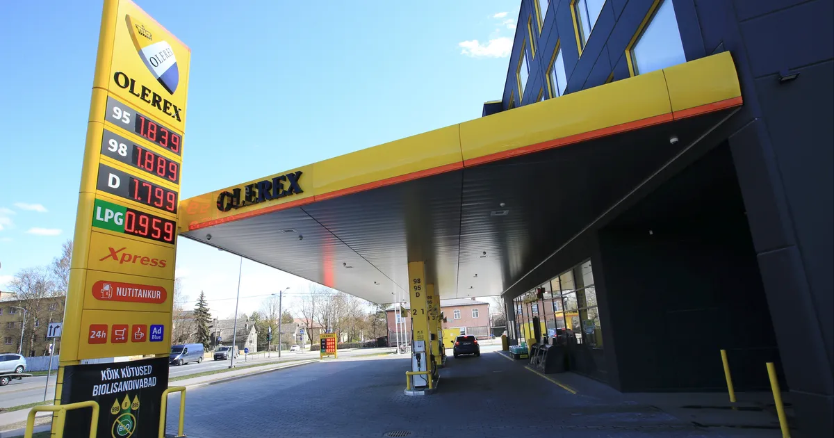 FOTOD ⟩ «Need ei ole laetud friikad, need peaks olema maetud friikad!» Tanklast toidu tellinud klient sai korraliku pettumuse osaliseks