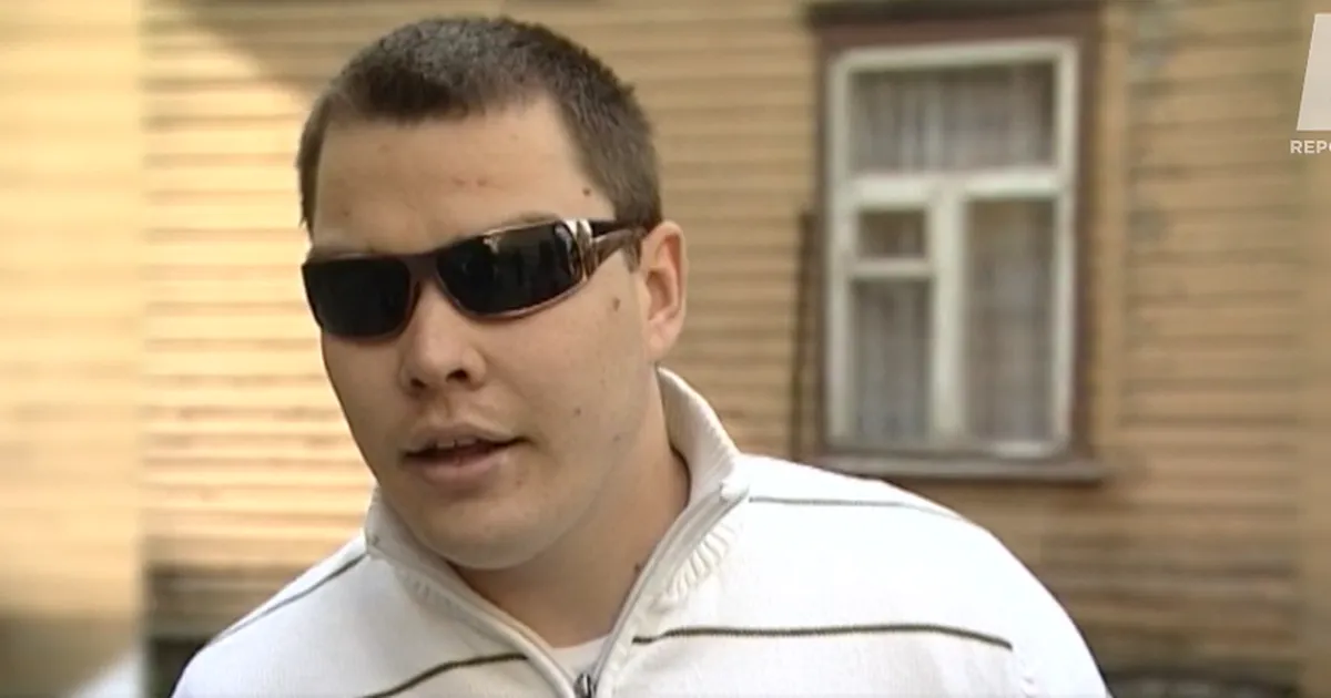 TAAS KOHTU ALL ⟩ Ärikaksik Tiit Märtmani süüdistatakse hotelli fuajees laamendamises, mehe enda sõnul kukkus kallis monitor kogemata maha