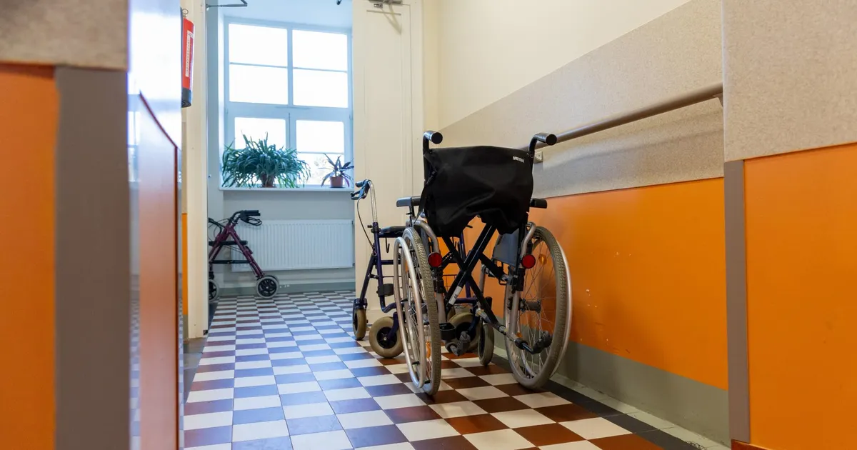 KUKU ⟩ Endine sotsiaalminister: ootasin sõnumit, et Pihlakodu hooldaja tuleb kinni panna