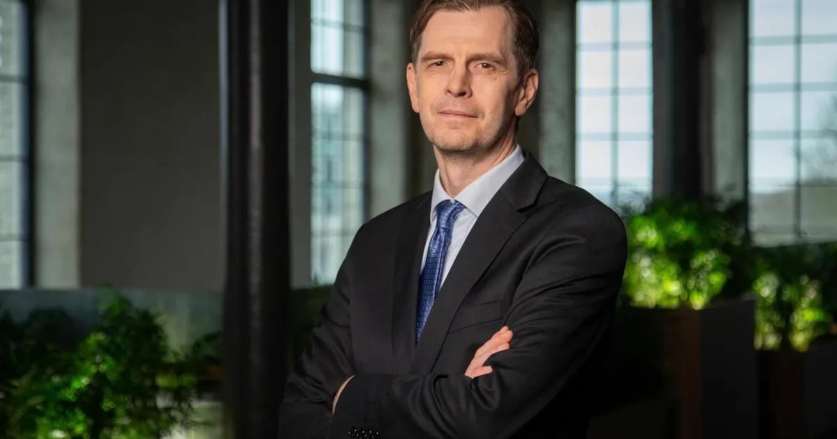 Aivar Reinap ⟩ Ministeerium astub elektriturul endale varvastele