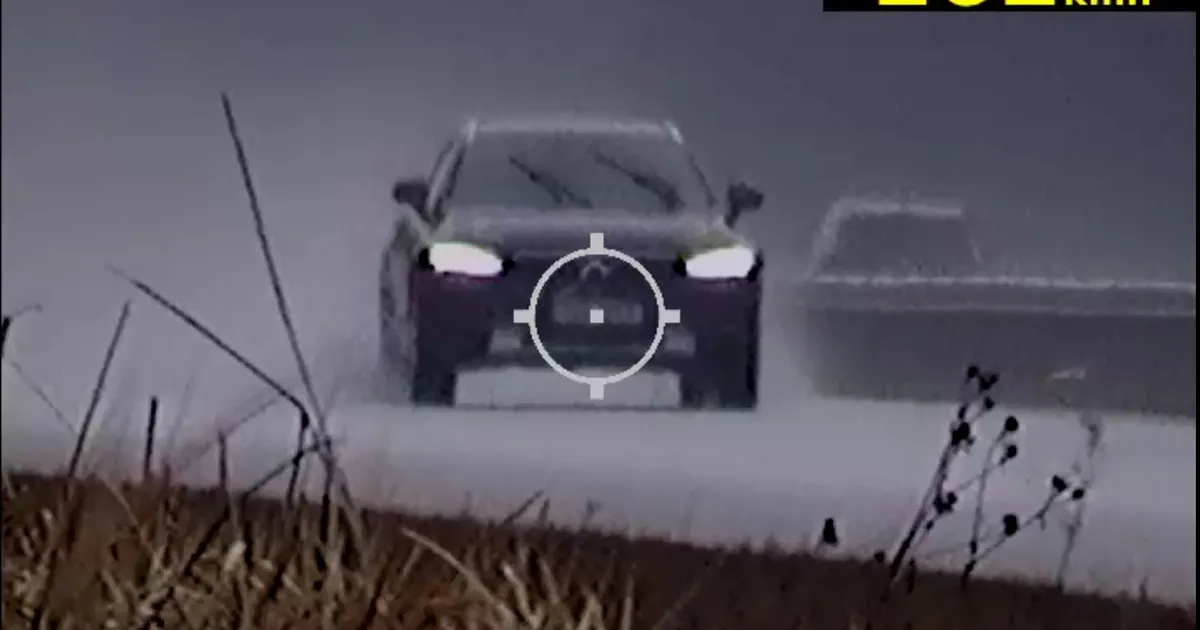 Harjumaal sõitis alkoholi tarvitanud autojuht kiirusega 162 km/h, tagaistmel istusid kolm väikest last