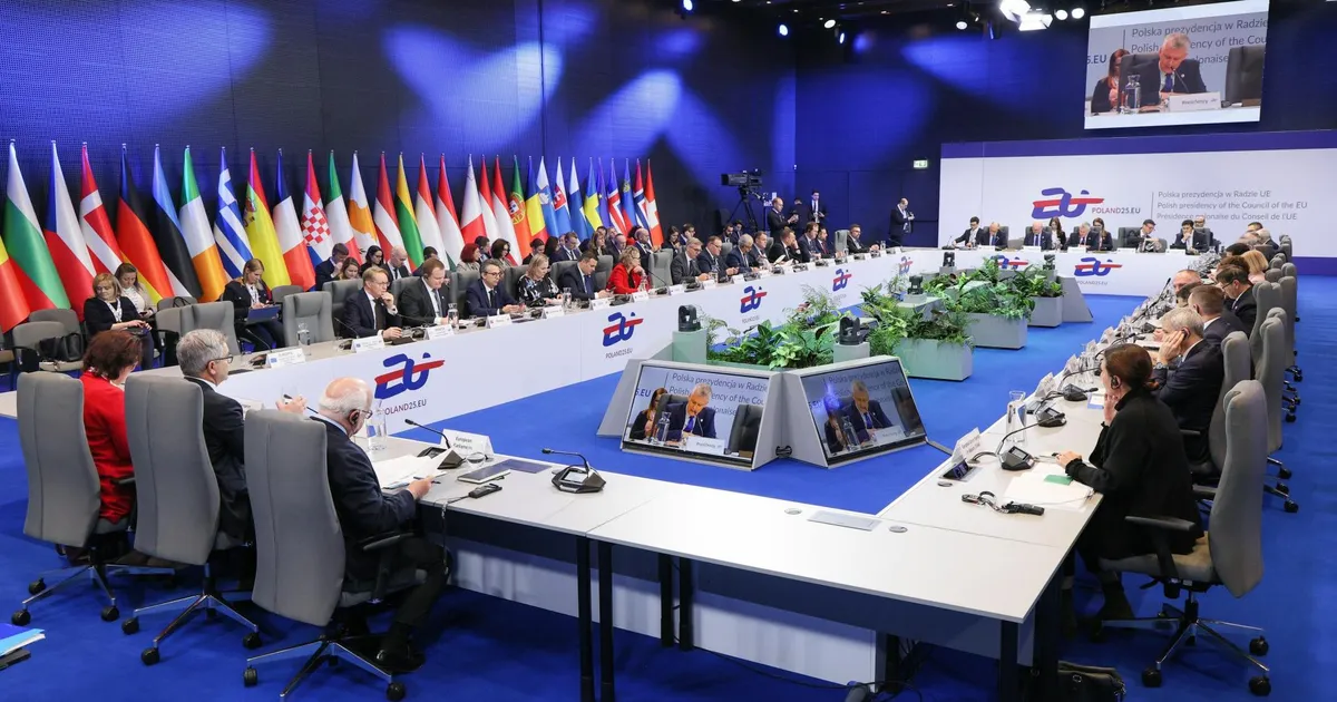 ELi kaitseministrid istuvad maha tõsist Vene ohtu tunnistades