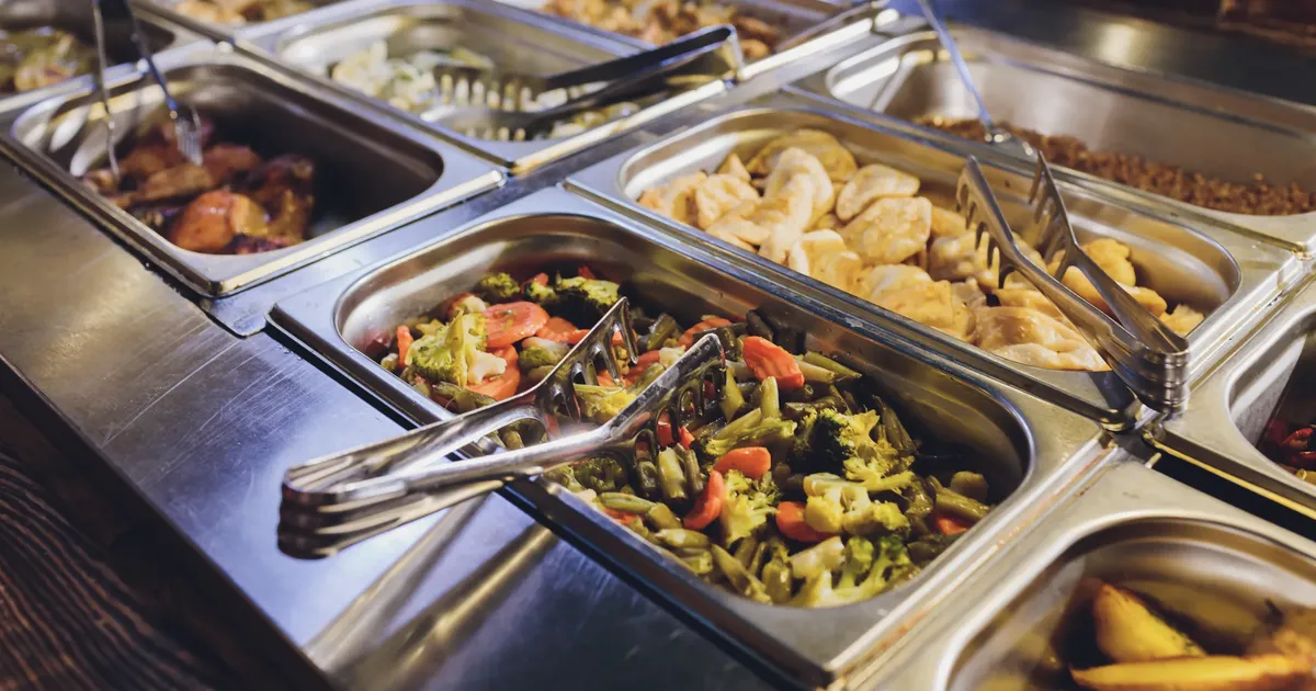 MIKS KÜLL? ⟩ Eestlased kurdavad poe valmistoidu üle: pärast sellist sööki hakkasid kõhuvalud olema