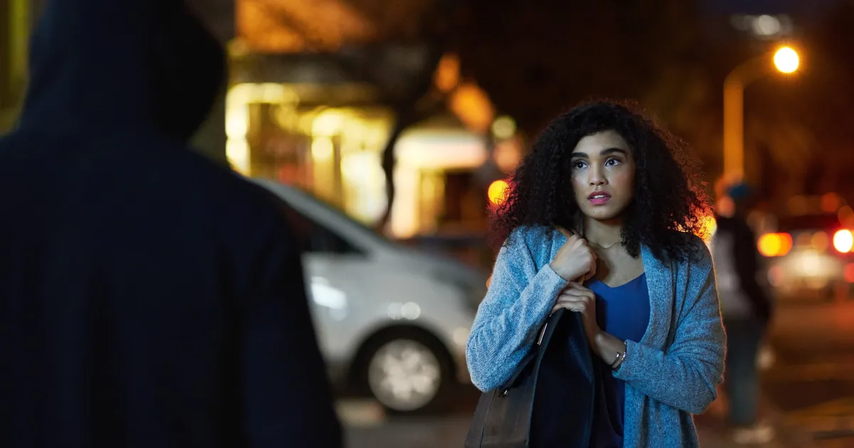 ÕUDUSTE KOHTING ⟩ «Ma tegin sulle õhtusöögi välja. Kas sa tõepoolest ei kavatse mind suudelda?»