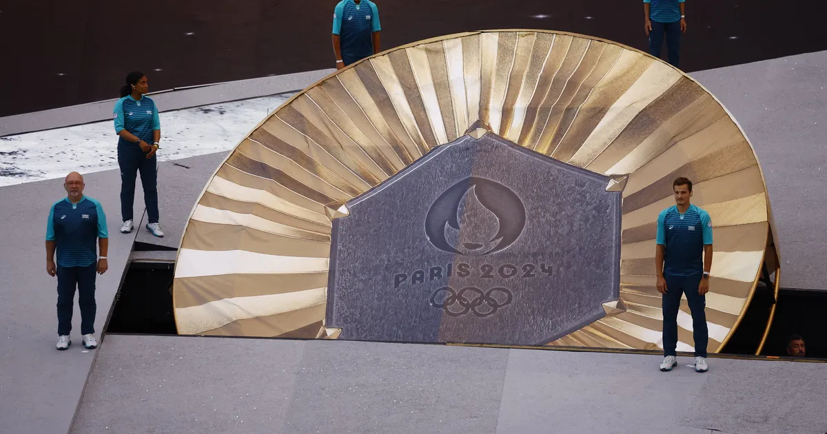 LUGEJAKIRI ⟩ Tippsportlane – miljardiäri virelev kangelane