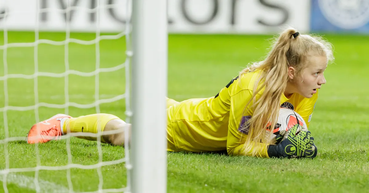 VIDEO ⟩ Eesti naiste vutikoondis on saanud oma Karl Jakob Heina!