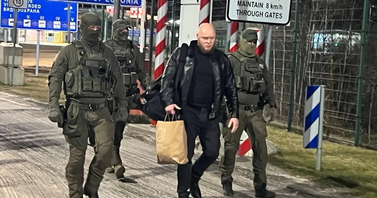 Eestist saadeti öösel välja Vene marurahvuslane