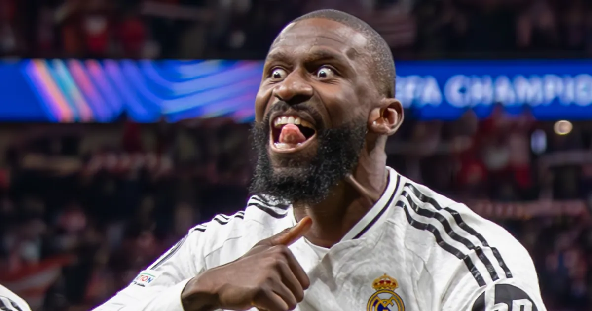 Vastasmeeskonna fänne mõnitanud Reali vutitähed pääsesid pseudokaristusega