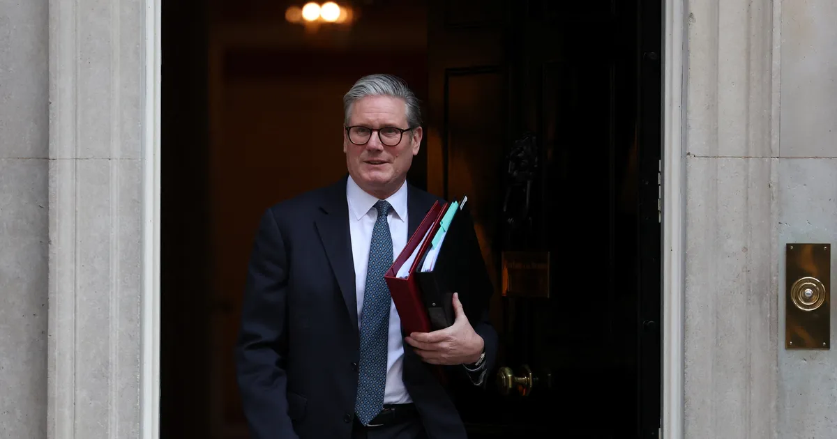 Starmer: Suurbritannia valmistub kaitsma oma tööstust USA tollide eest